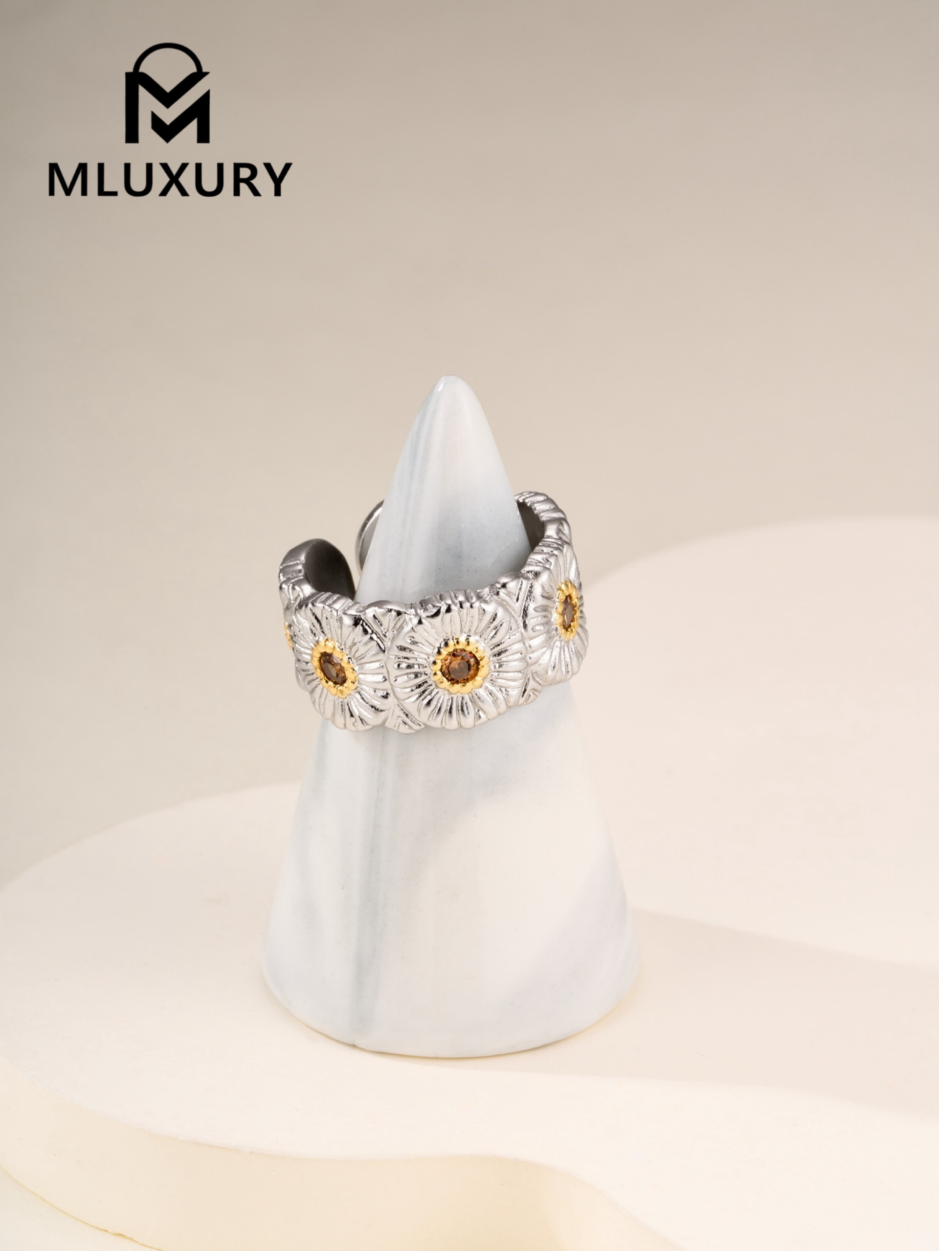 Buccellati Daisy Ring