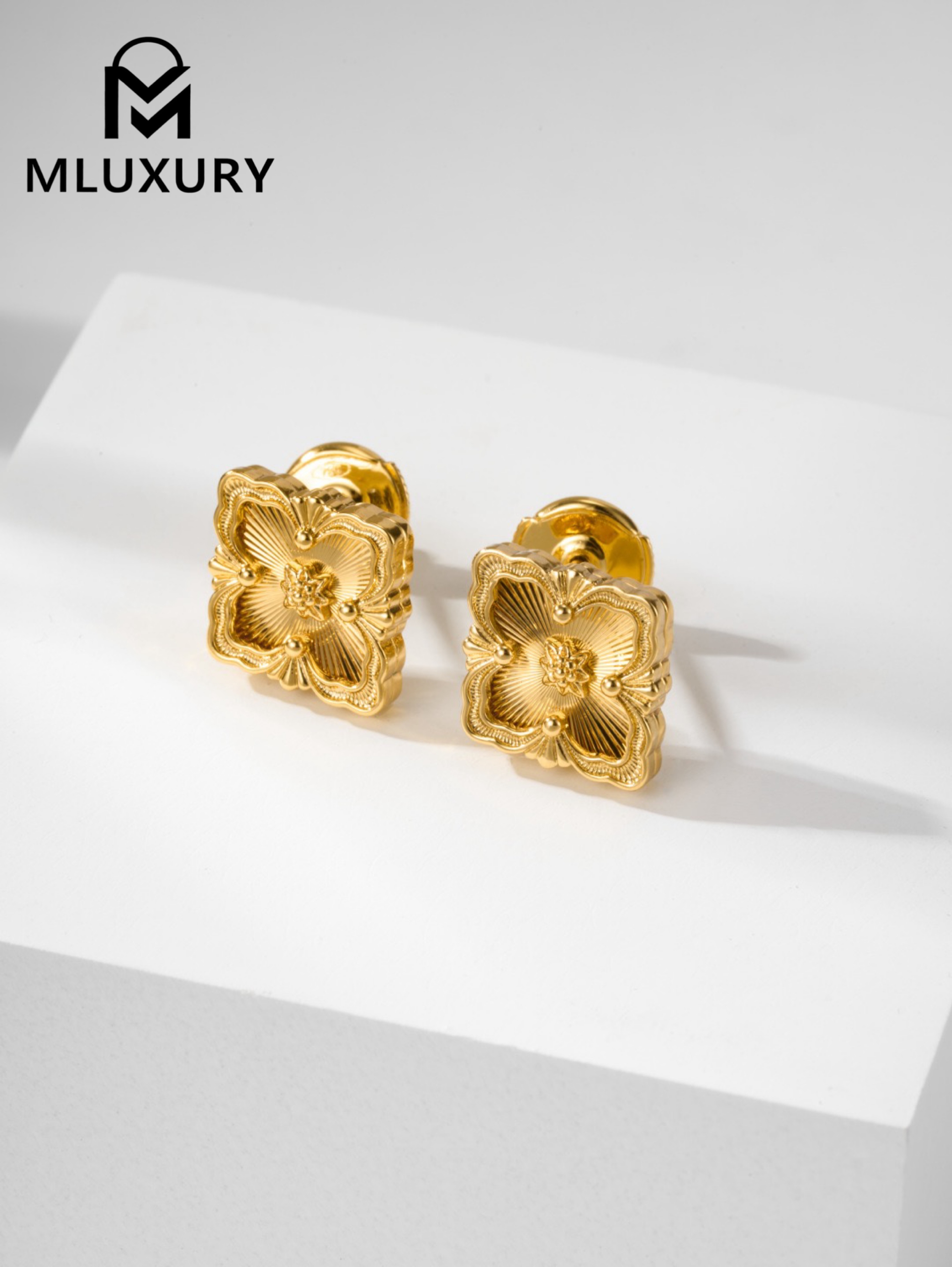Buccellati Vintage Floral Opera Tulle Button Earrings (Small Stud Earrings)