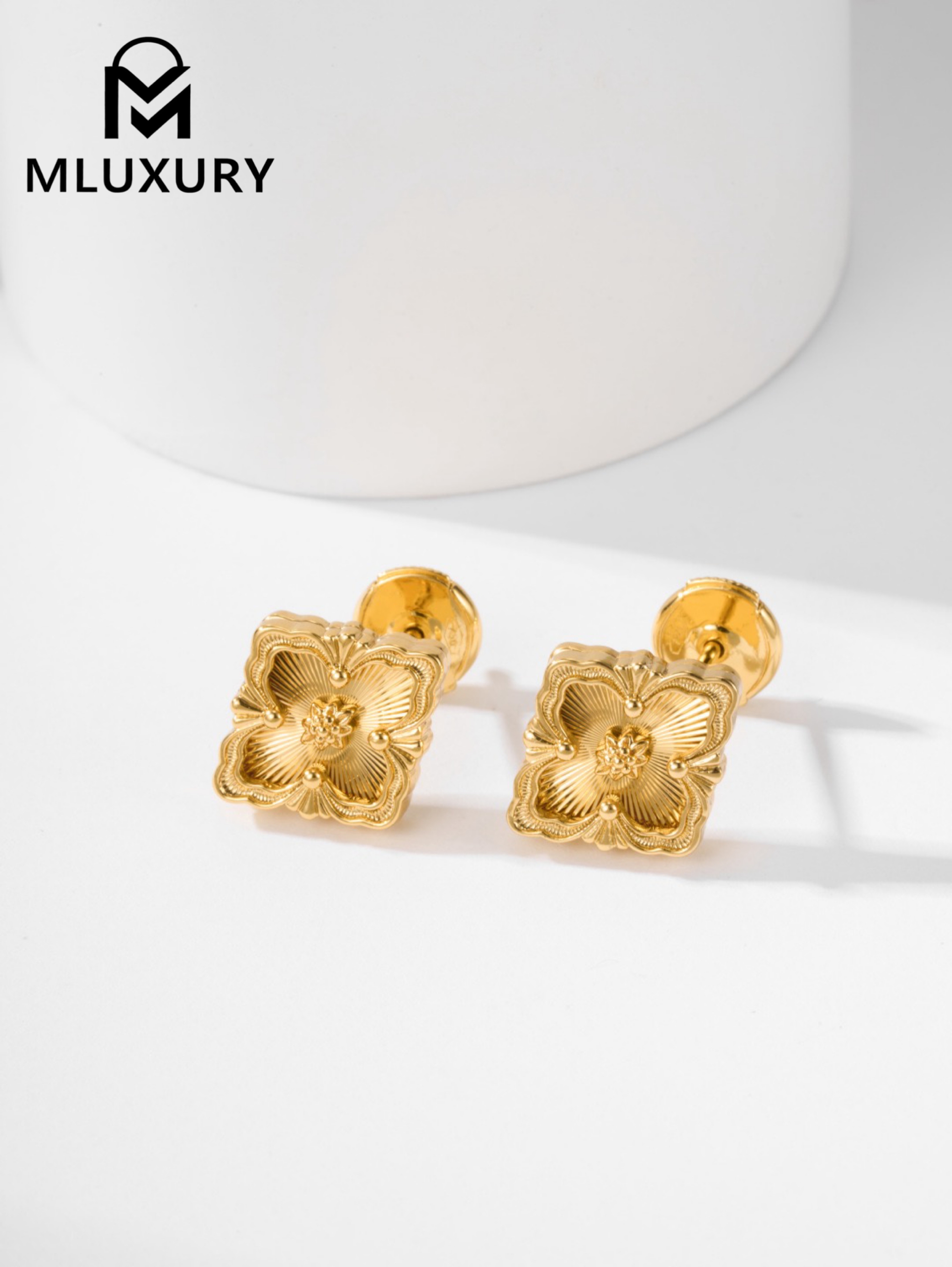 Buccellati Vintage Floral Opera Tulle Button Earrings (Small Stud Earrings)