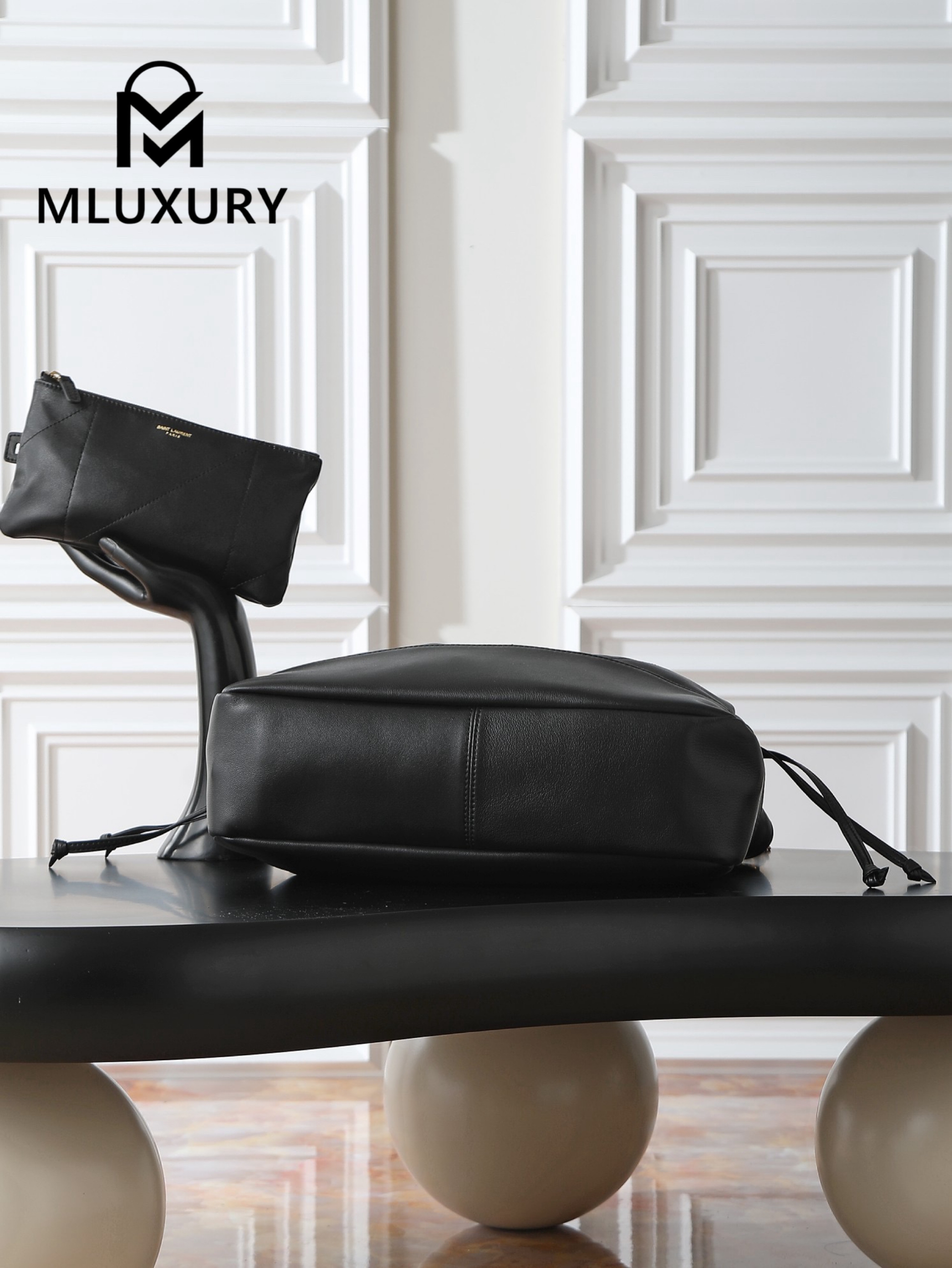 YSL NIKI Jamie 4.3 Large POCHON, Black