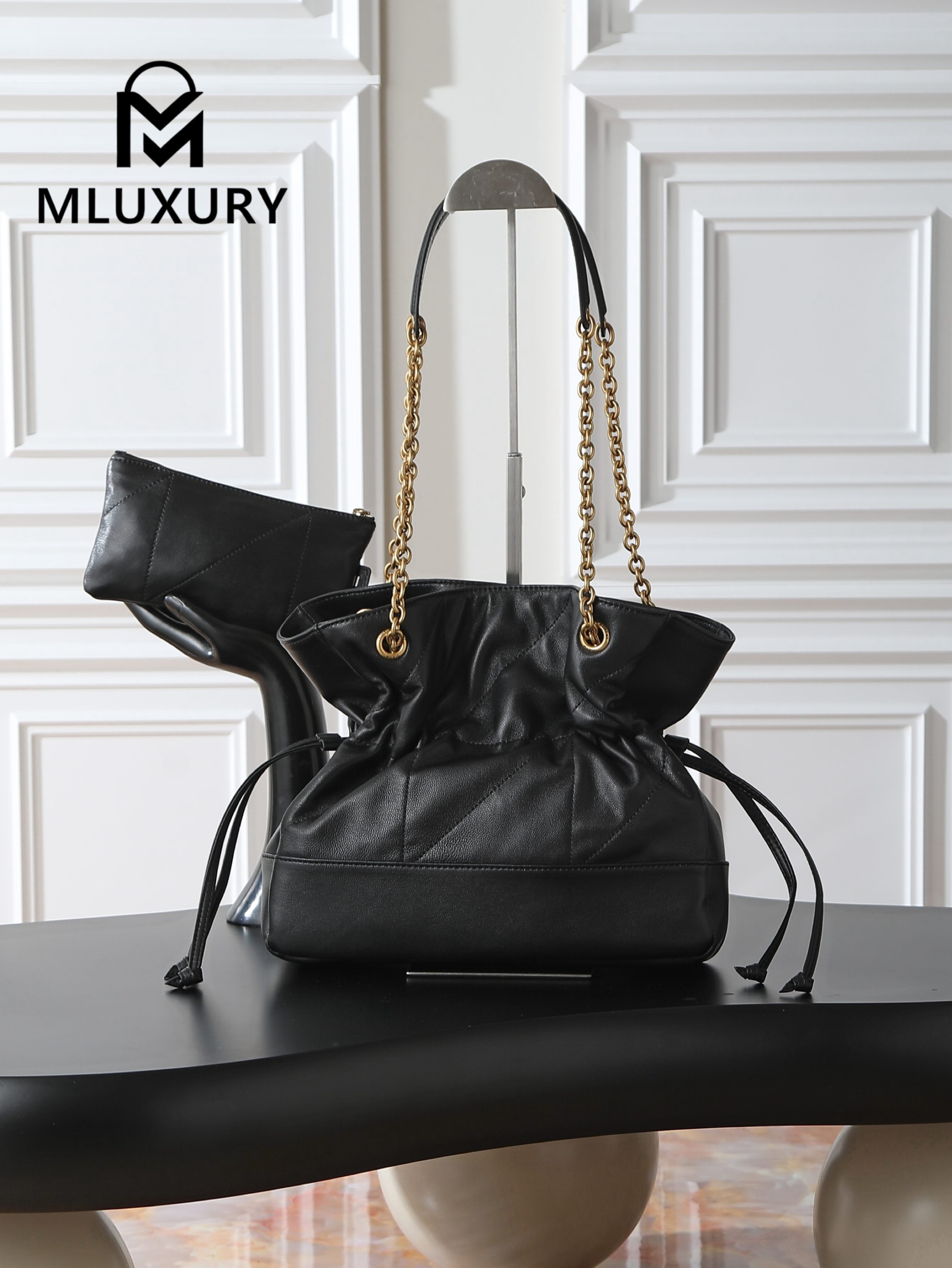 YSL Jamie 4.3 Large POCHON (Small Size), Black
