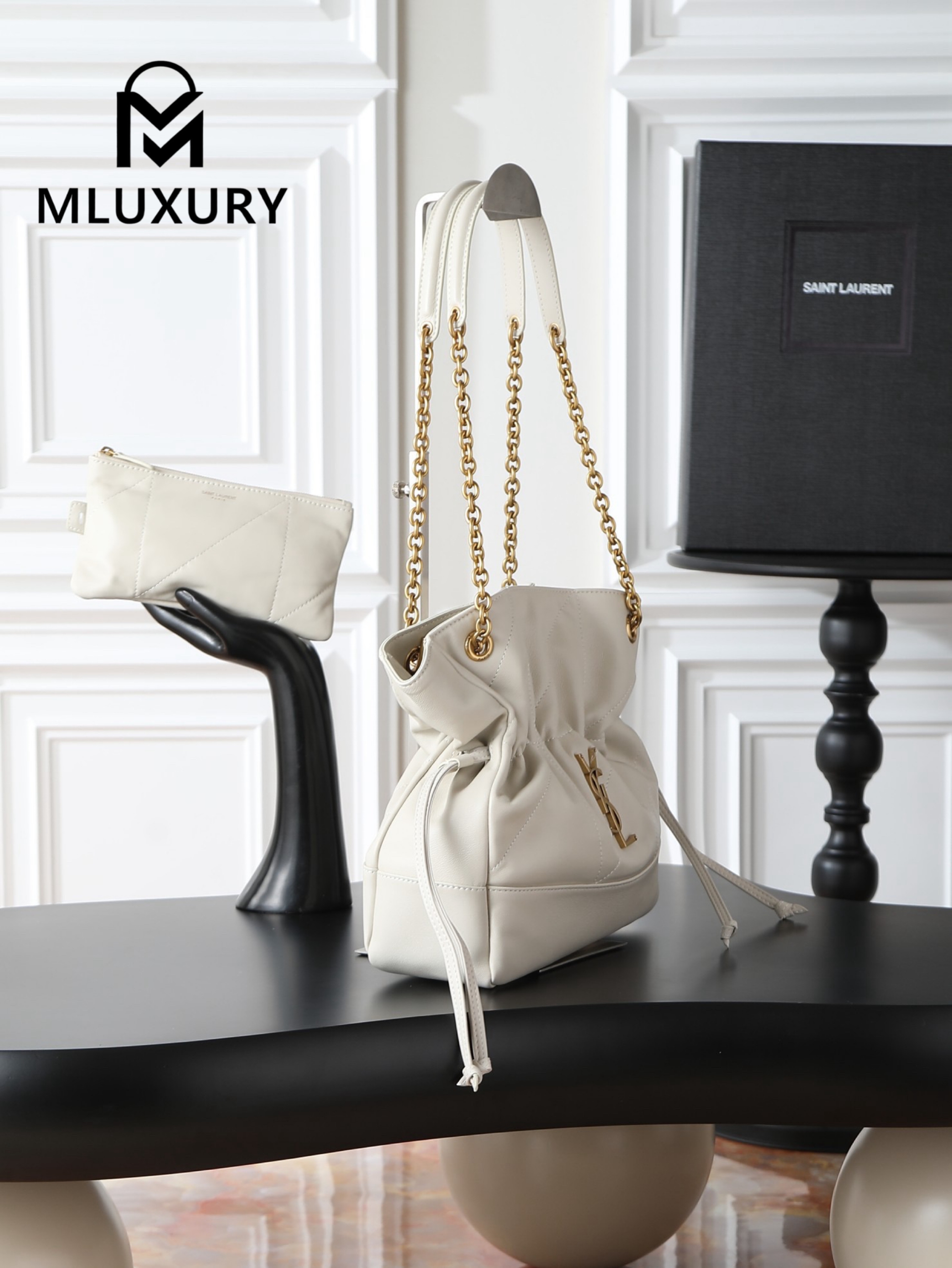 YSL Jamie 4.3 Large POCHON (Small Size), White