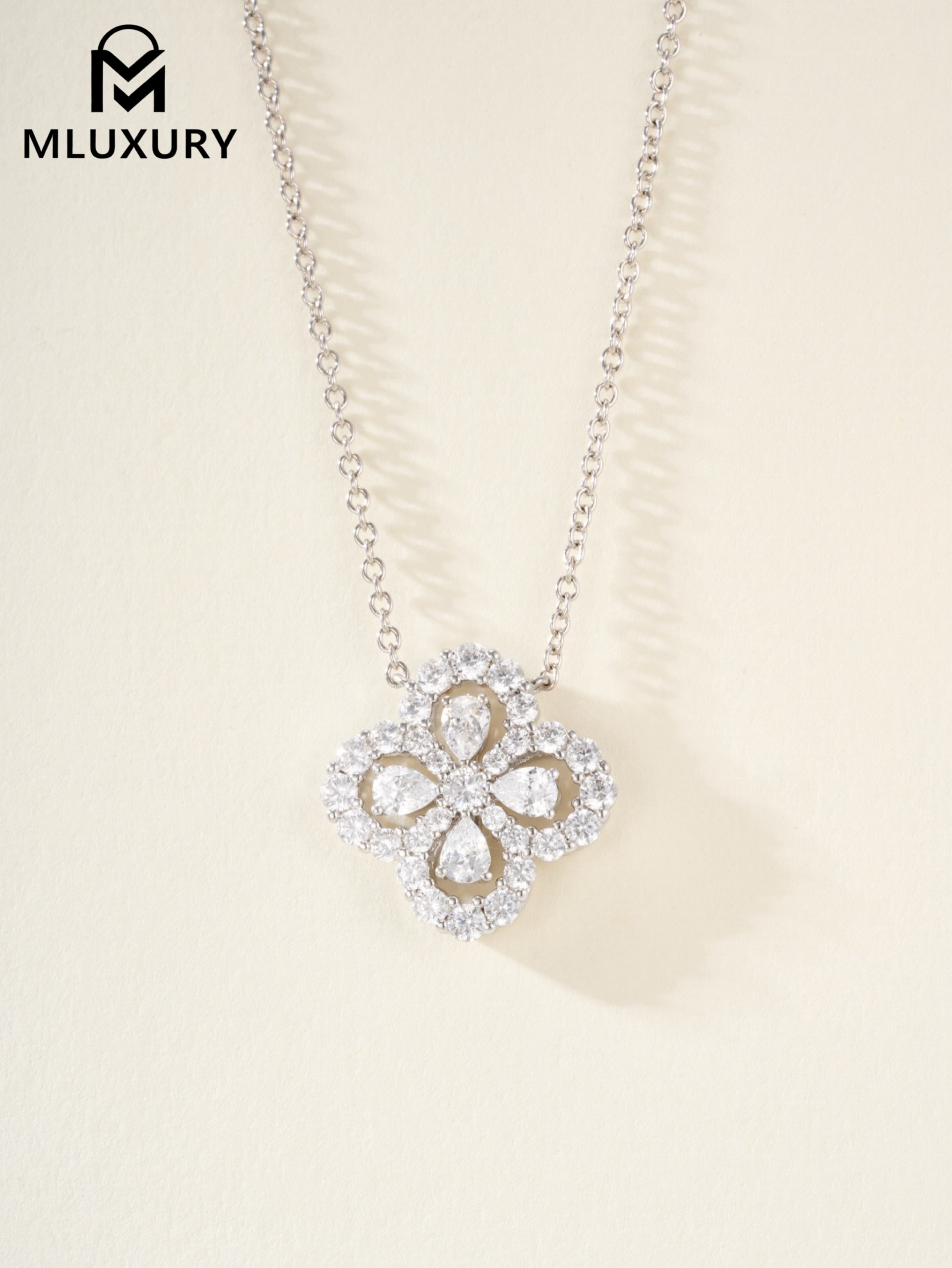 Harry Winston Diamond Loop Garden Collection, Flower-shaped Diamond Necklace