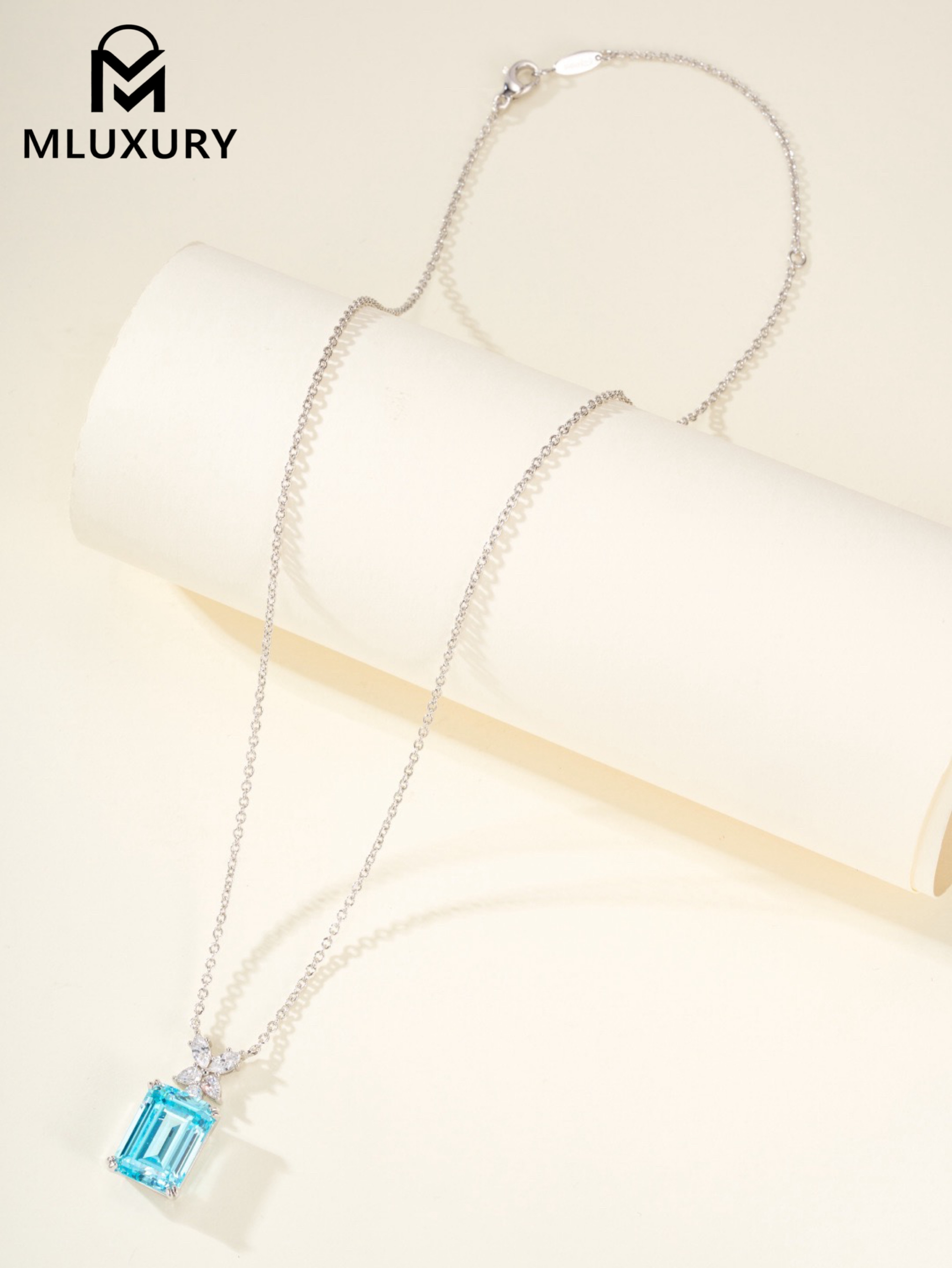 Harry Winston's Shades of Blue Necklace from the Majestic Escapes High Jewelry Collection