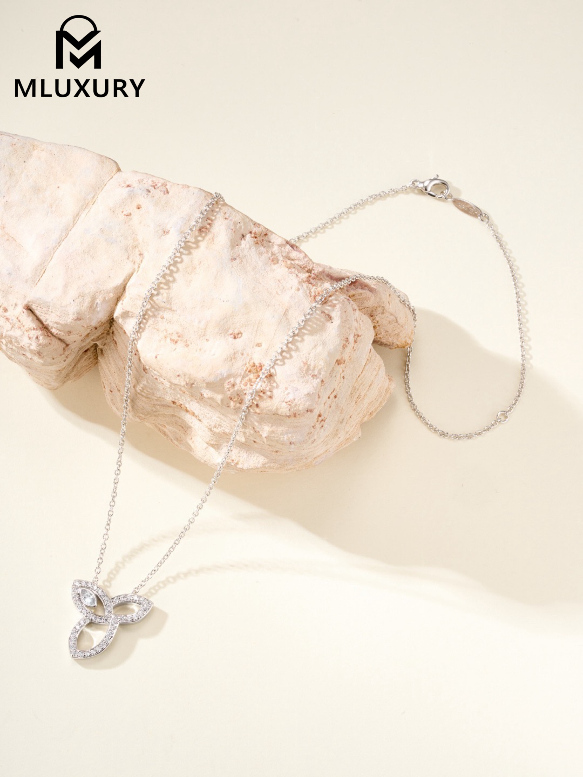 Harry Winston Lily Diamond Necklace