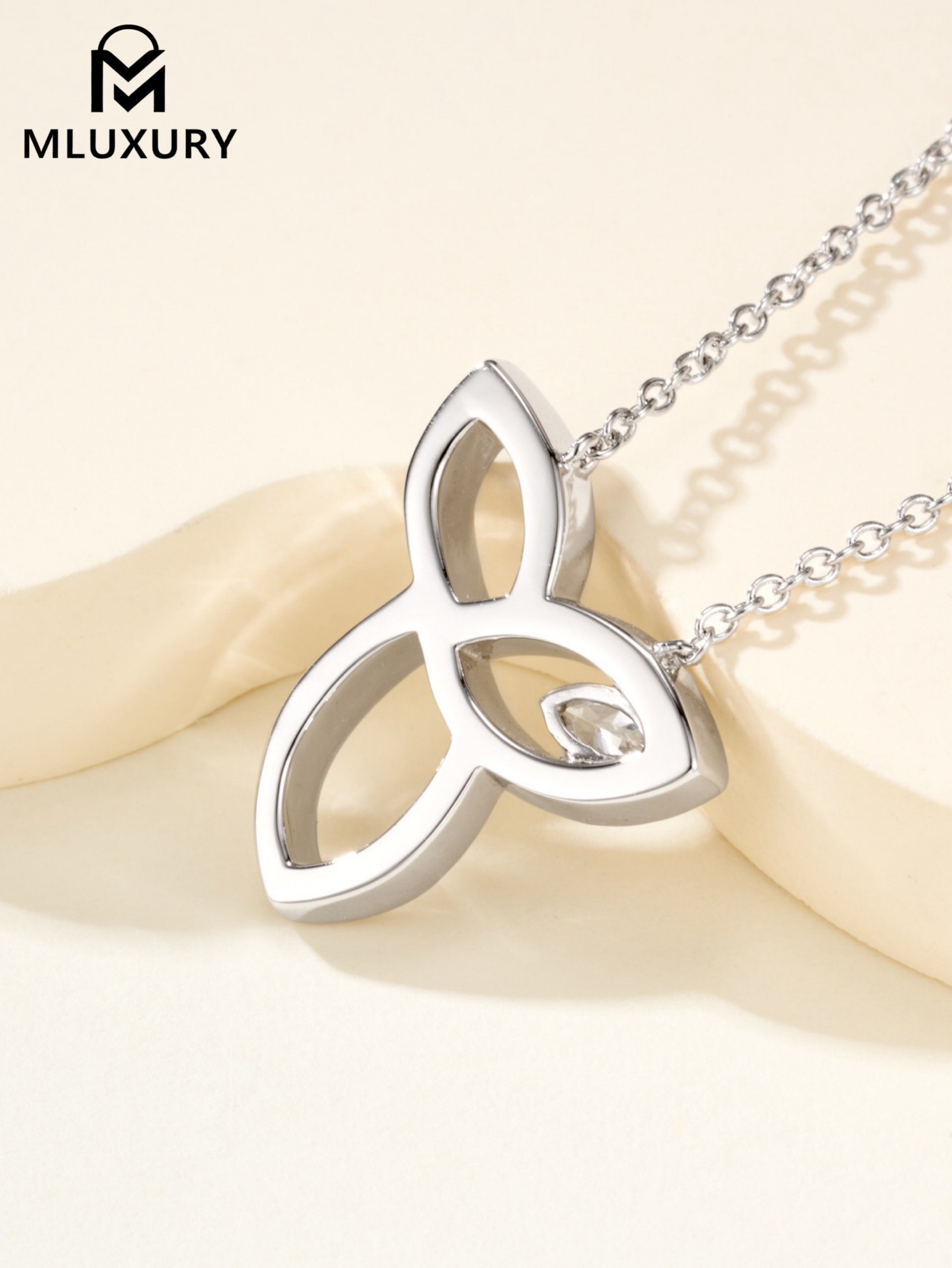 Harry Winston Lily Diamond Necklace