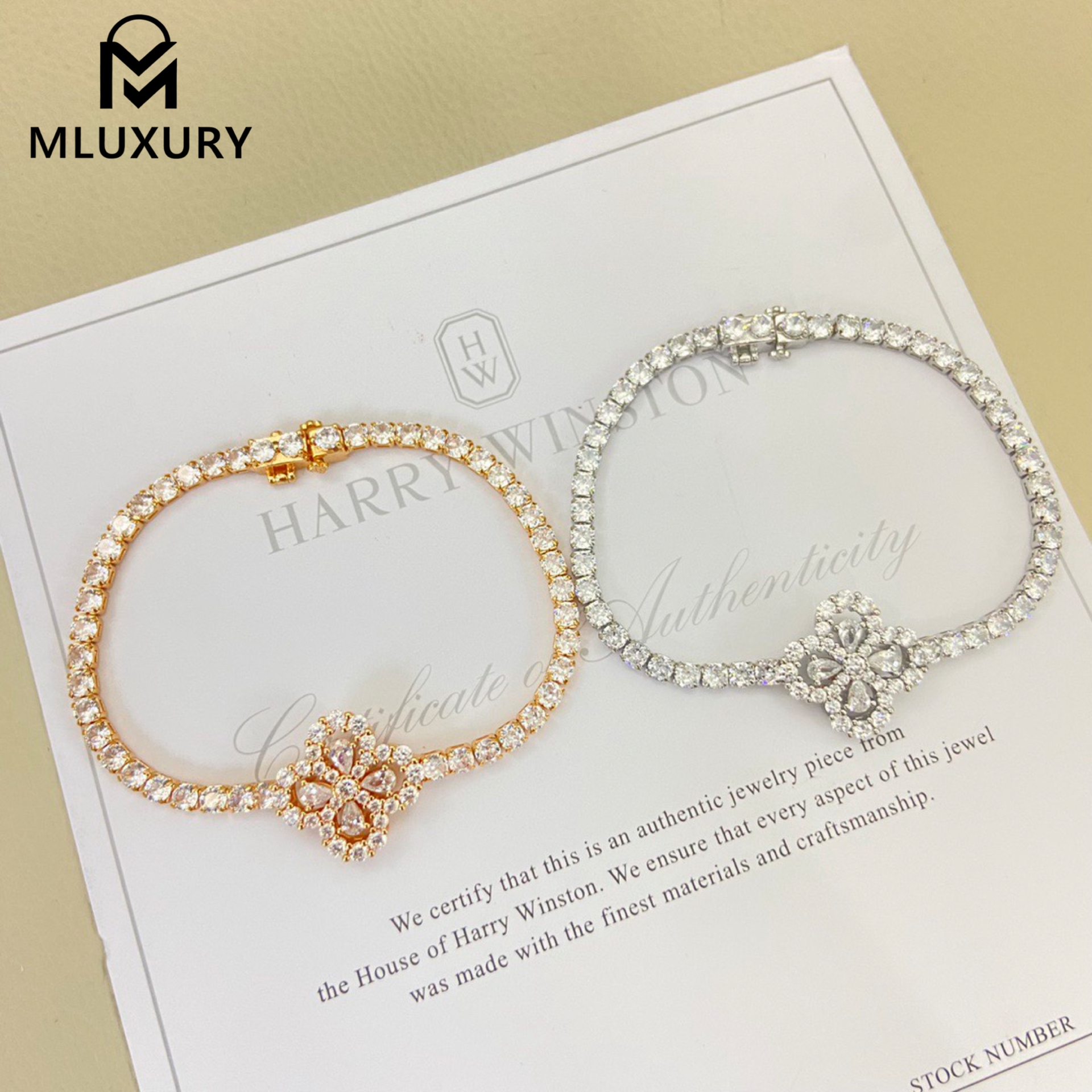 Harry Winston Bracelet - New Hw Full Diamond Four-Leaf Clover Bracelet