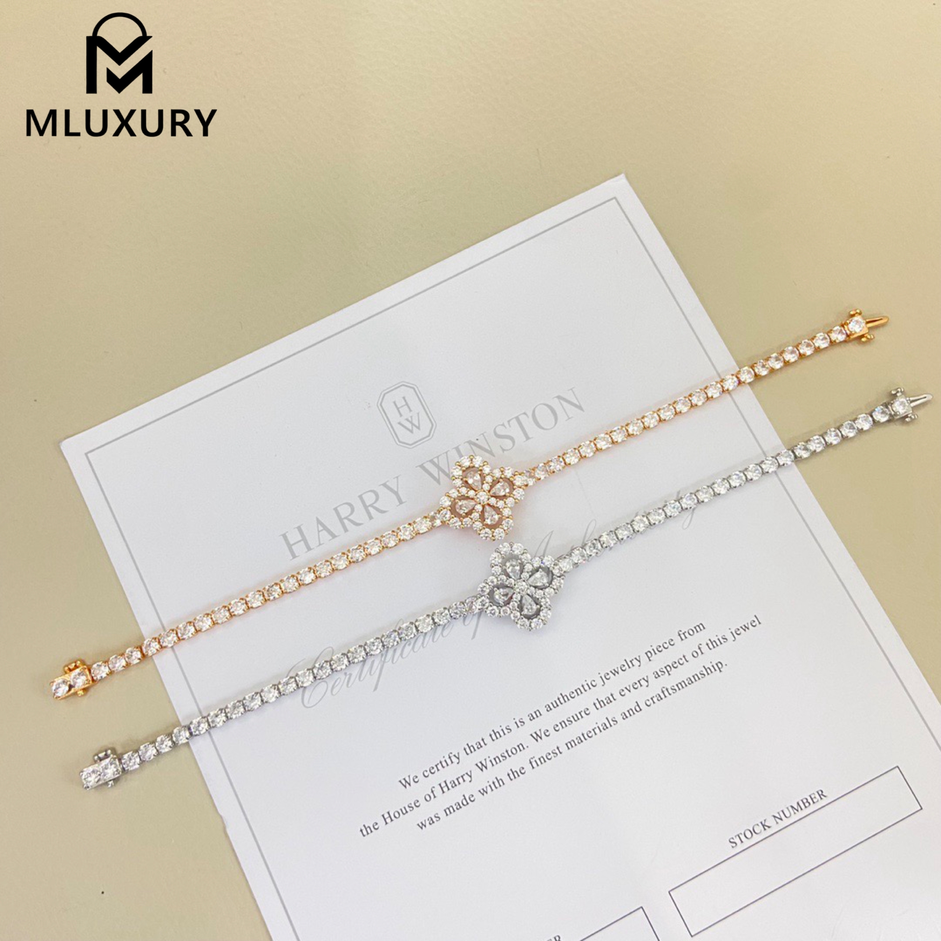 Harry Winston Bracelet - New Hw Full Diamond Four-Leaf Clover Bracelet