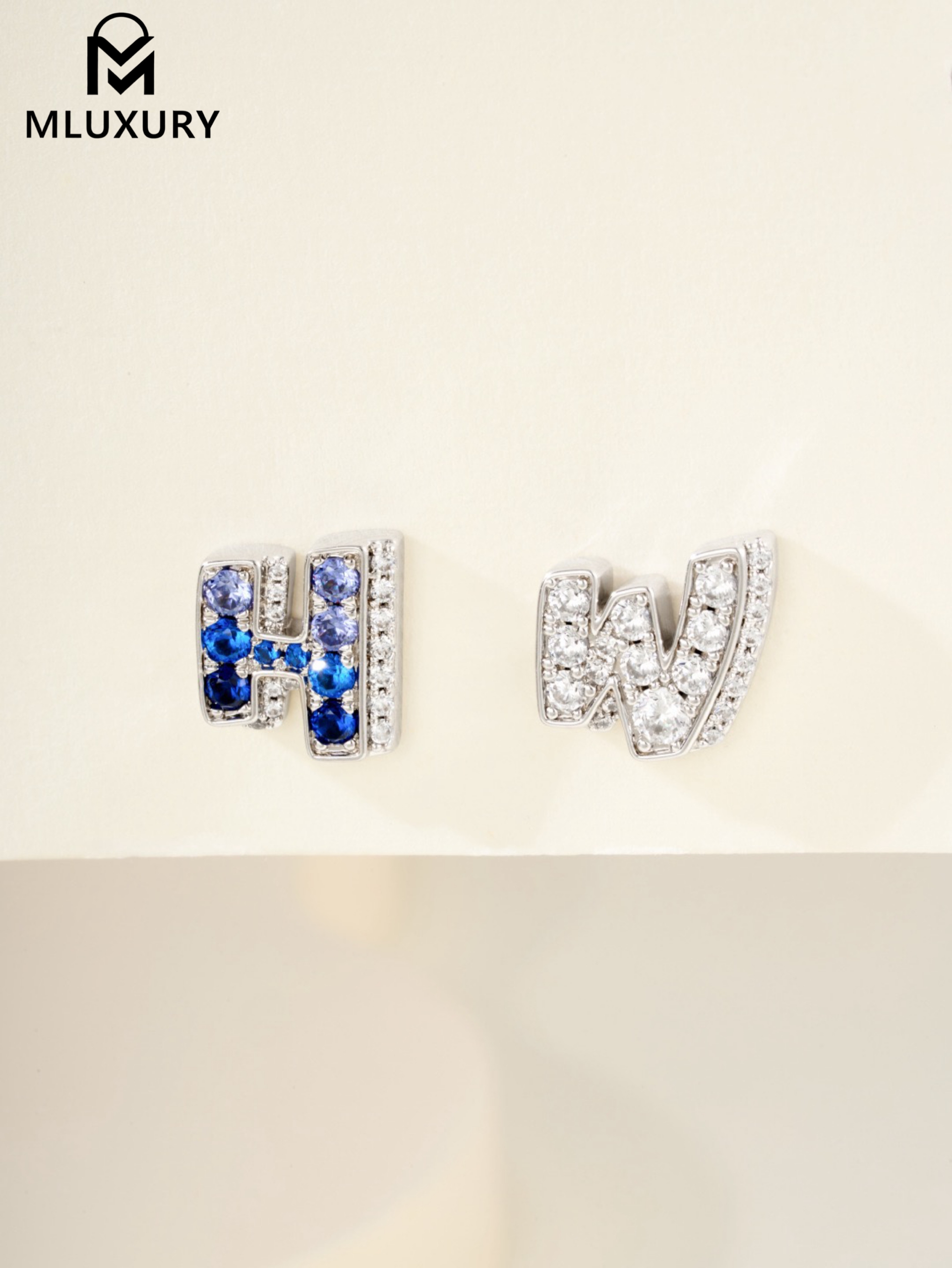 Harry Winston Graffiti Earrings (Stick Version)