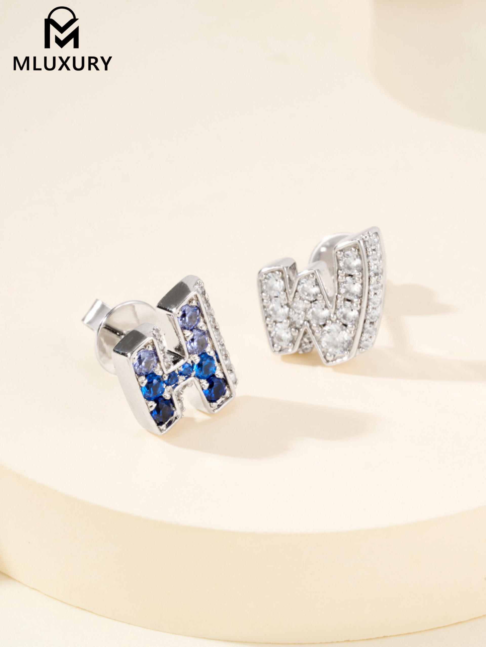 Harry Winston Graffiti Earrings (Stick Version)
