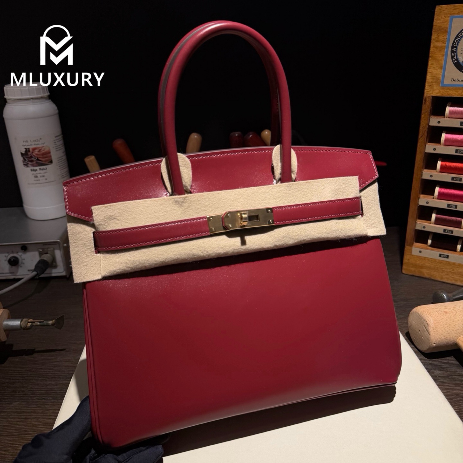Hermès Birkin 25 Box Leather, Hermès Red, Gold Hardware