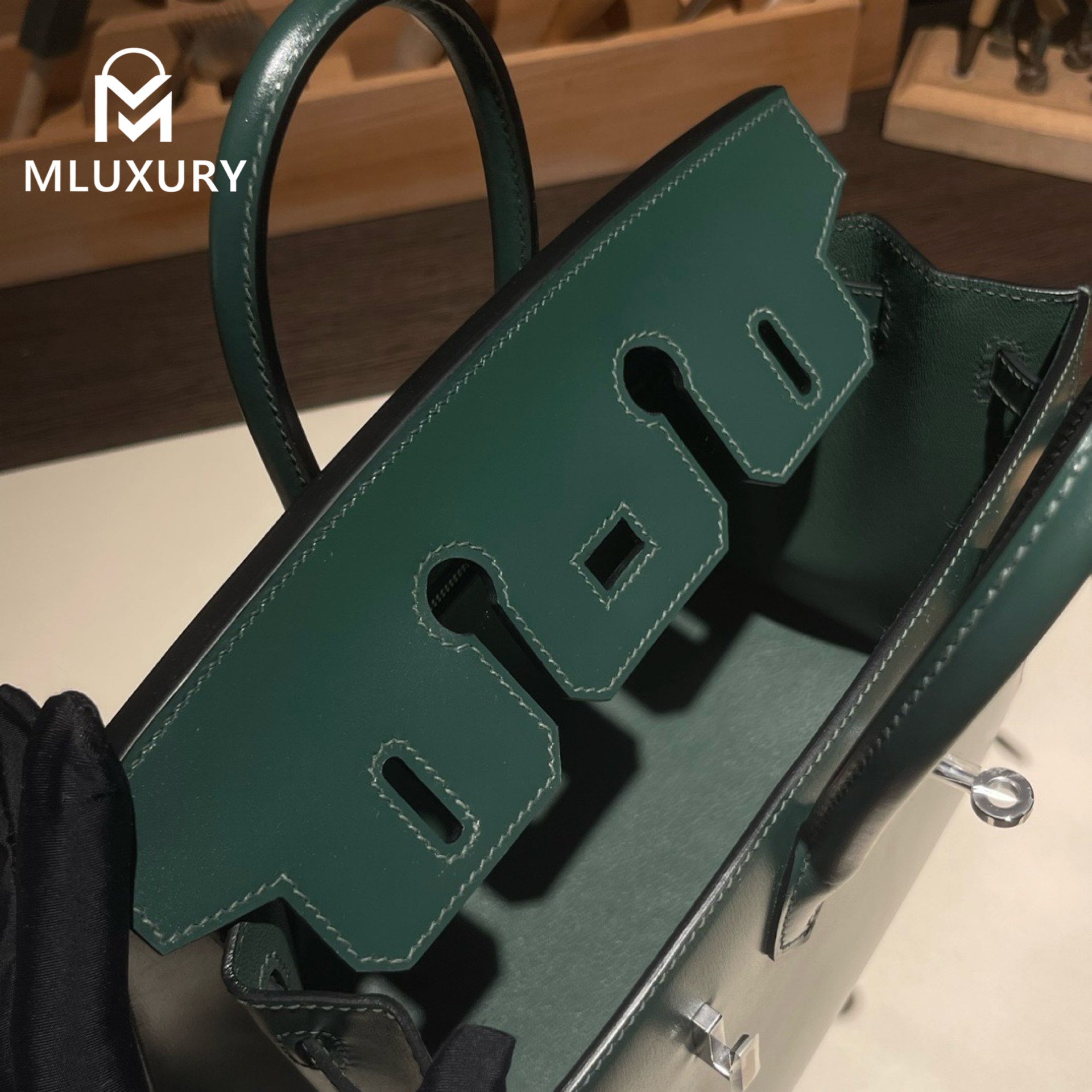 Hermès Birkin 25 Box Leather, British green, Silver hardware