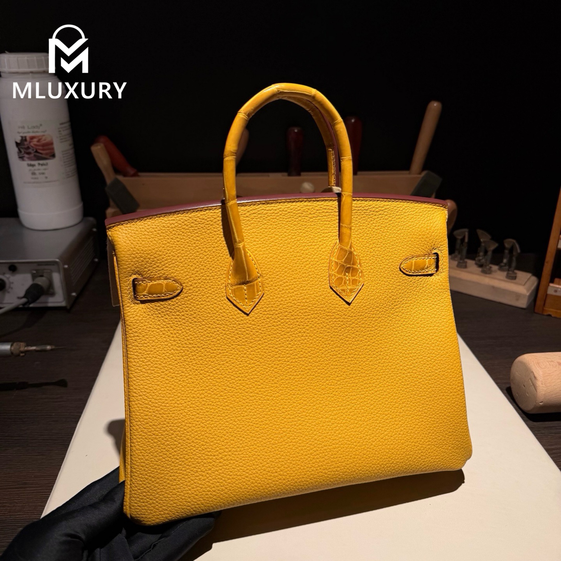Hermès Birkin 25 Togo with glossy crocodile pattern , Amber yellow, Gold hardware