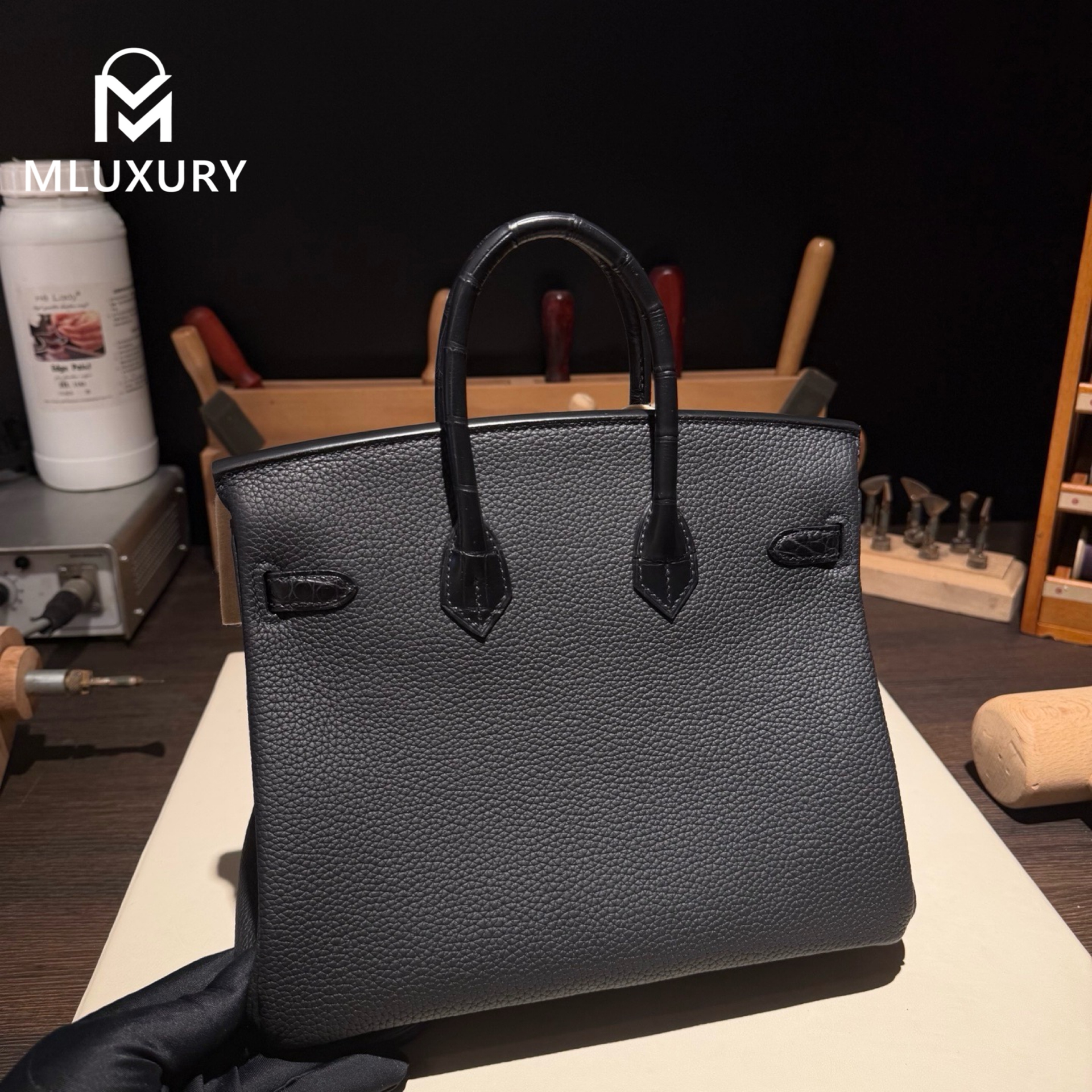 Hermès Birkin 25 Touch with matte crocodile finish, Black, Gold hardware