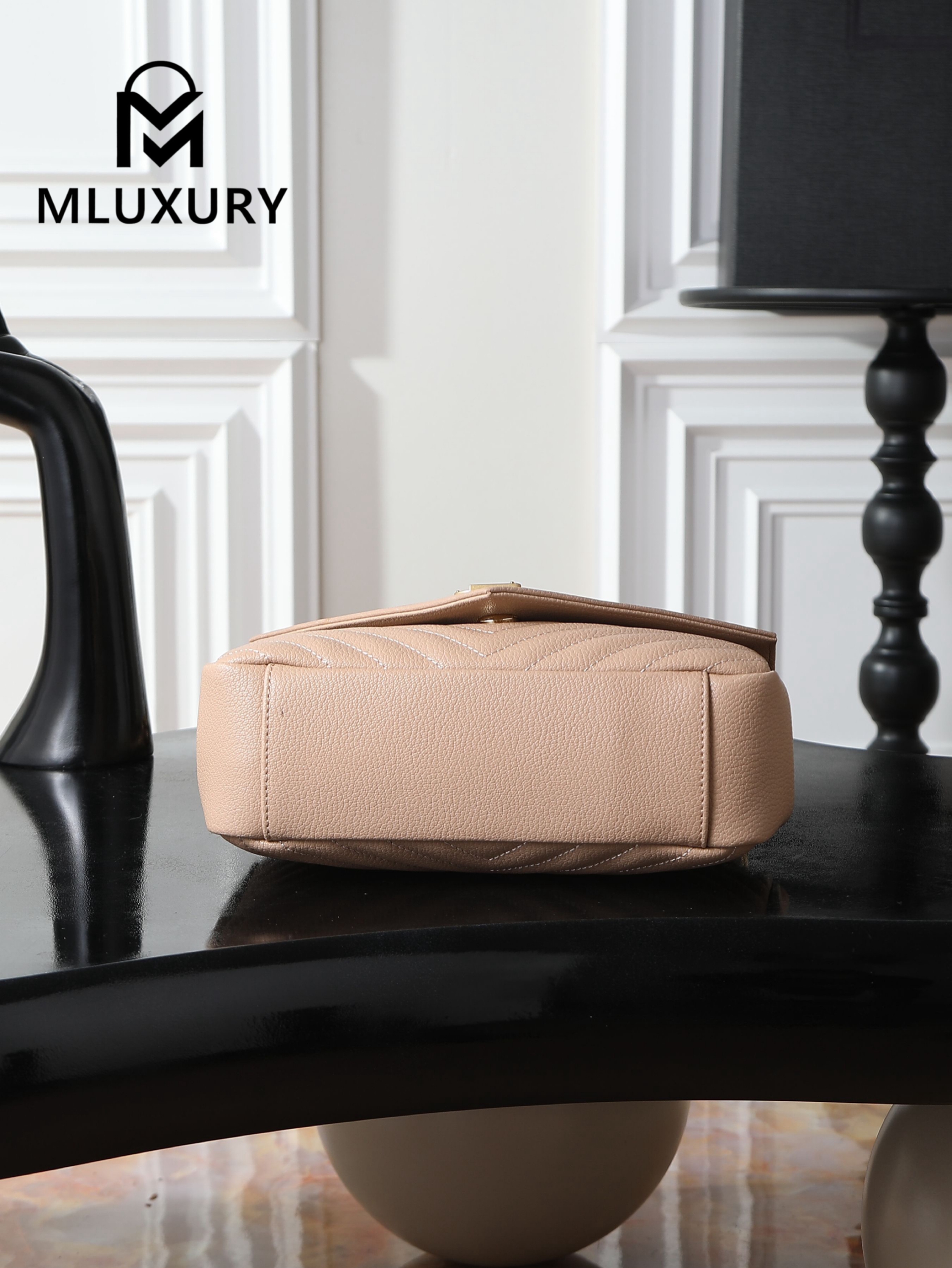 YSL Monogram College 24cm, Pink Matte
