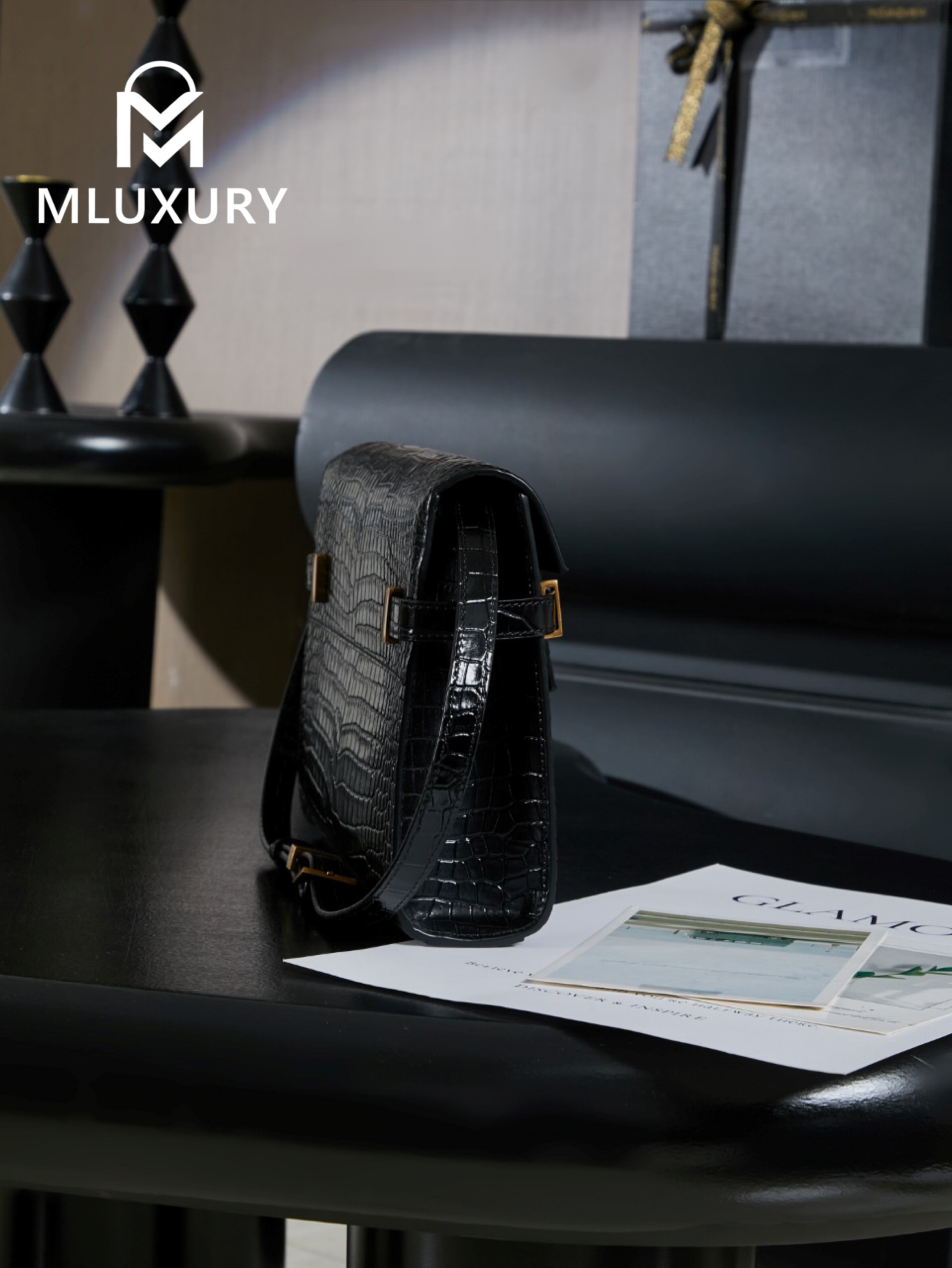 YSL Manhattan Baguette Bag, Small Size 24cm