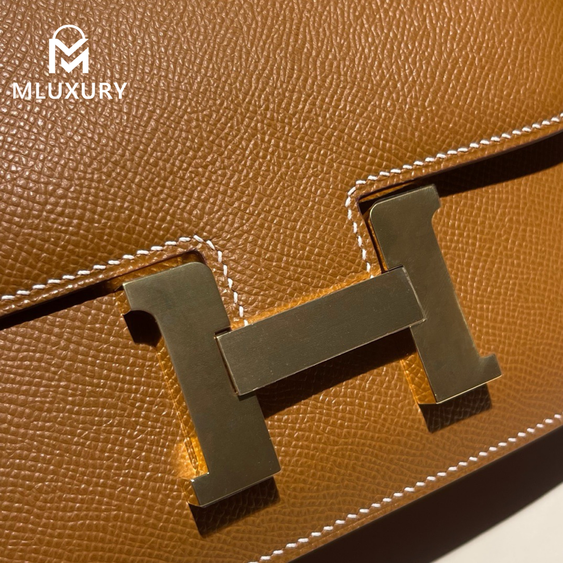 Hermès Constance 19 Flight Attendant New Style, with Mirror, Epsom Leather, Golden Brown, Gold Hardware