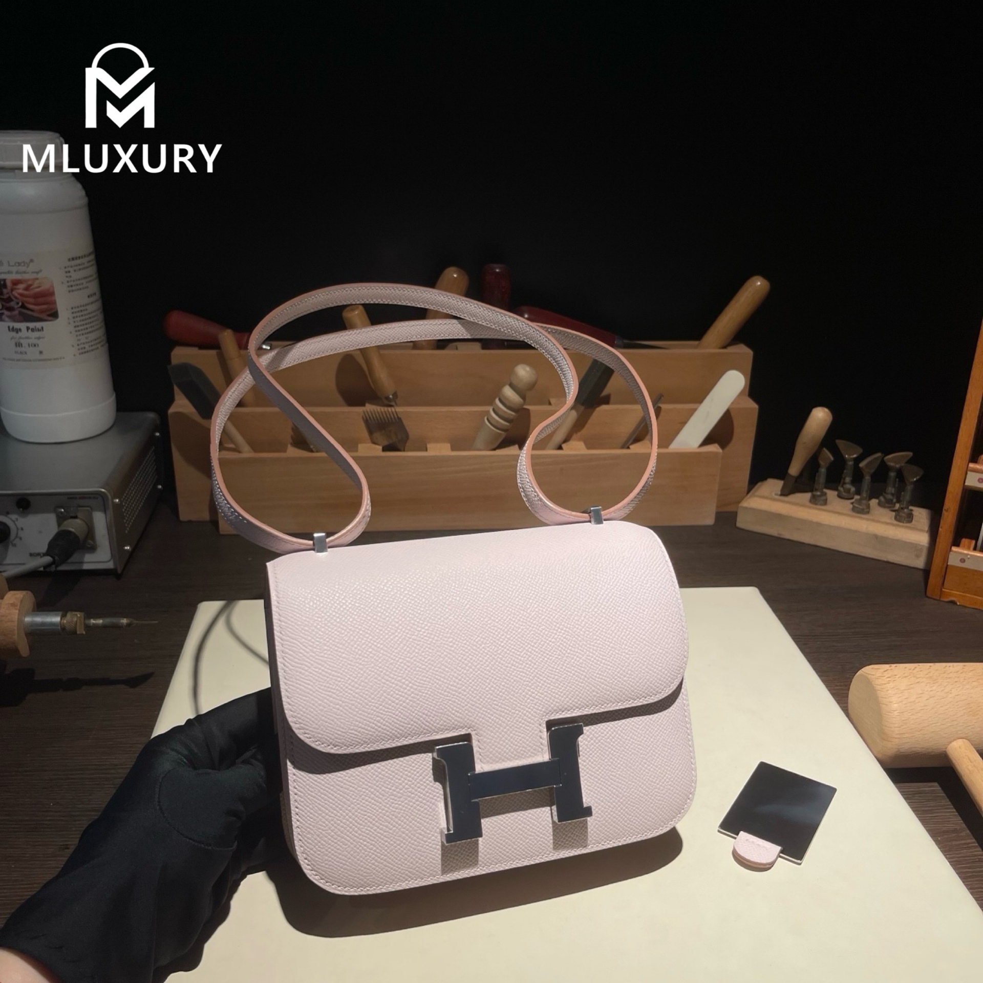Hermès Constance 19 Flight Attendant New Style, with Mirror, Epsom Leather, Dreamy Pinkish Purple, Silver Hardware