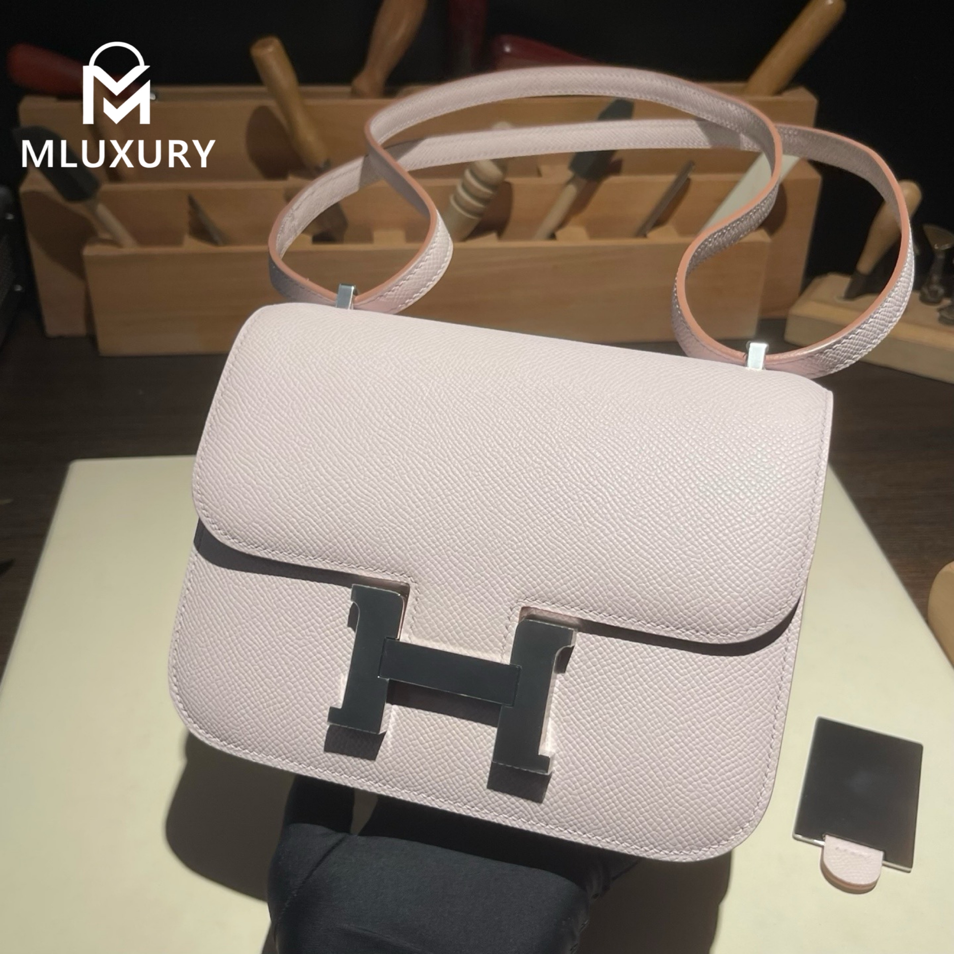 Hermès Constance 19 Flight Attendant New Style, with Mirror, Epsom Leather, Dreamy Pinkish Purple, Silver Hardware