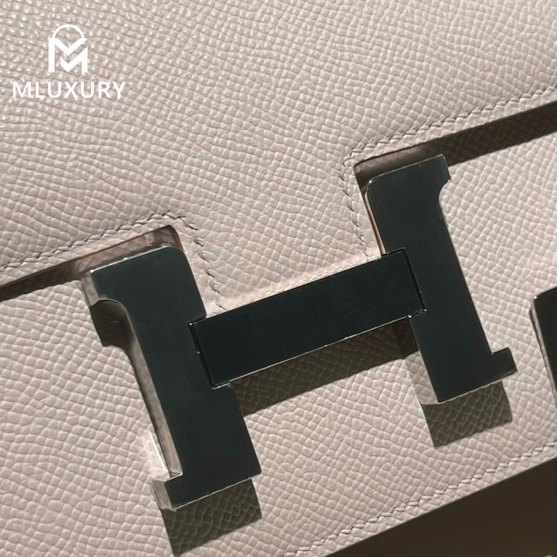 Hermès Constance 19 Flight Attendant New Style, with Mirror, Epsom Leather, Dreamy Pinkish Purple, Silver Hardware