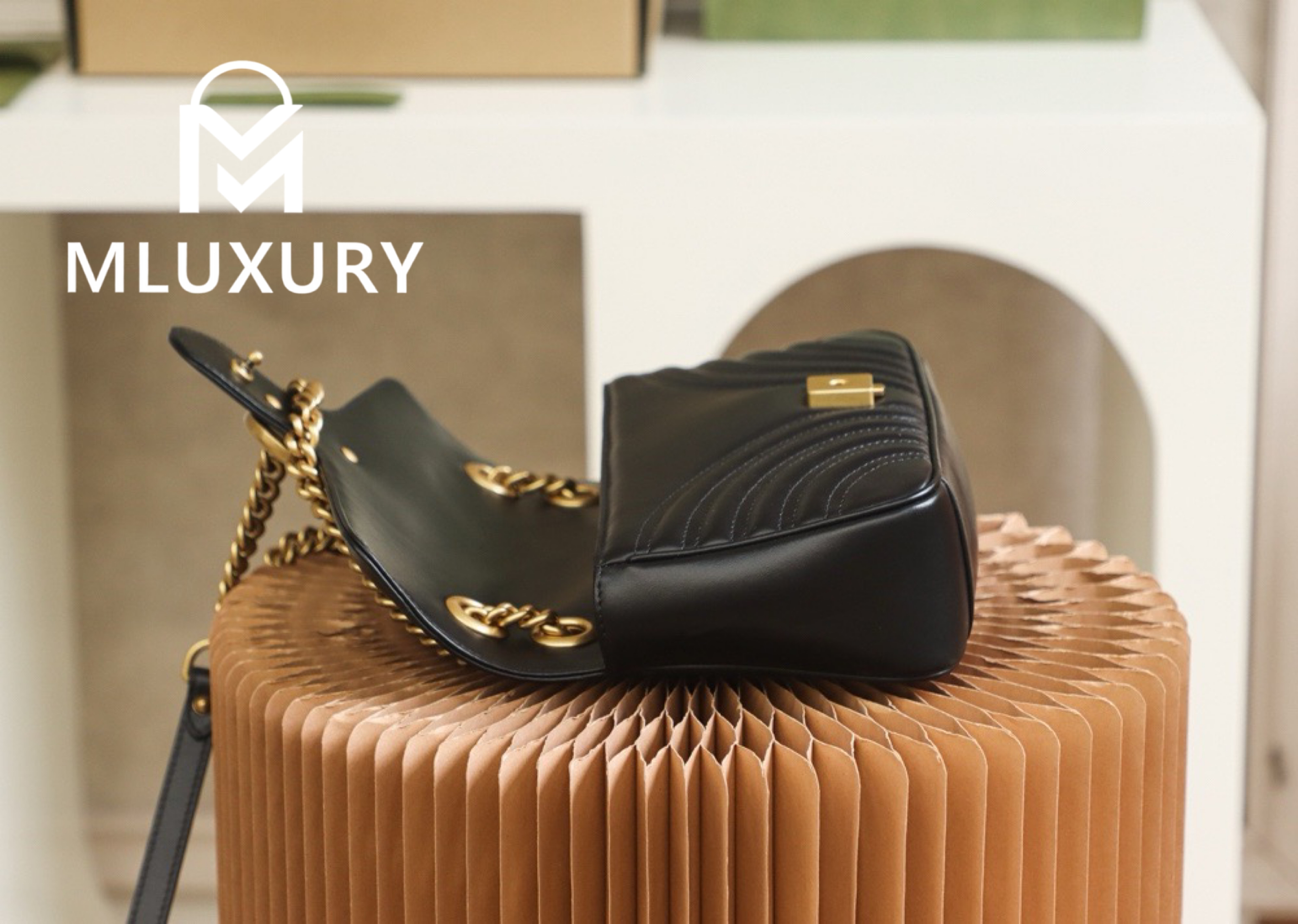 GUCCI Marmont 26, Black