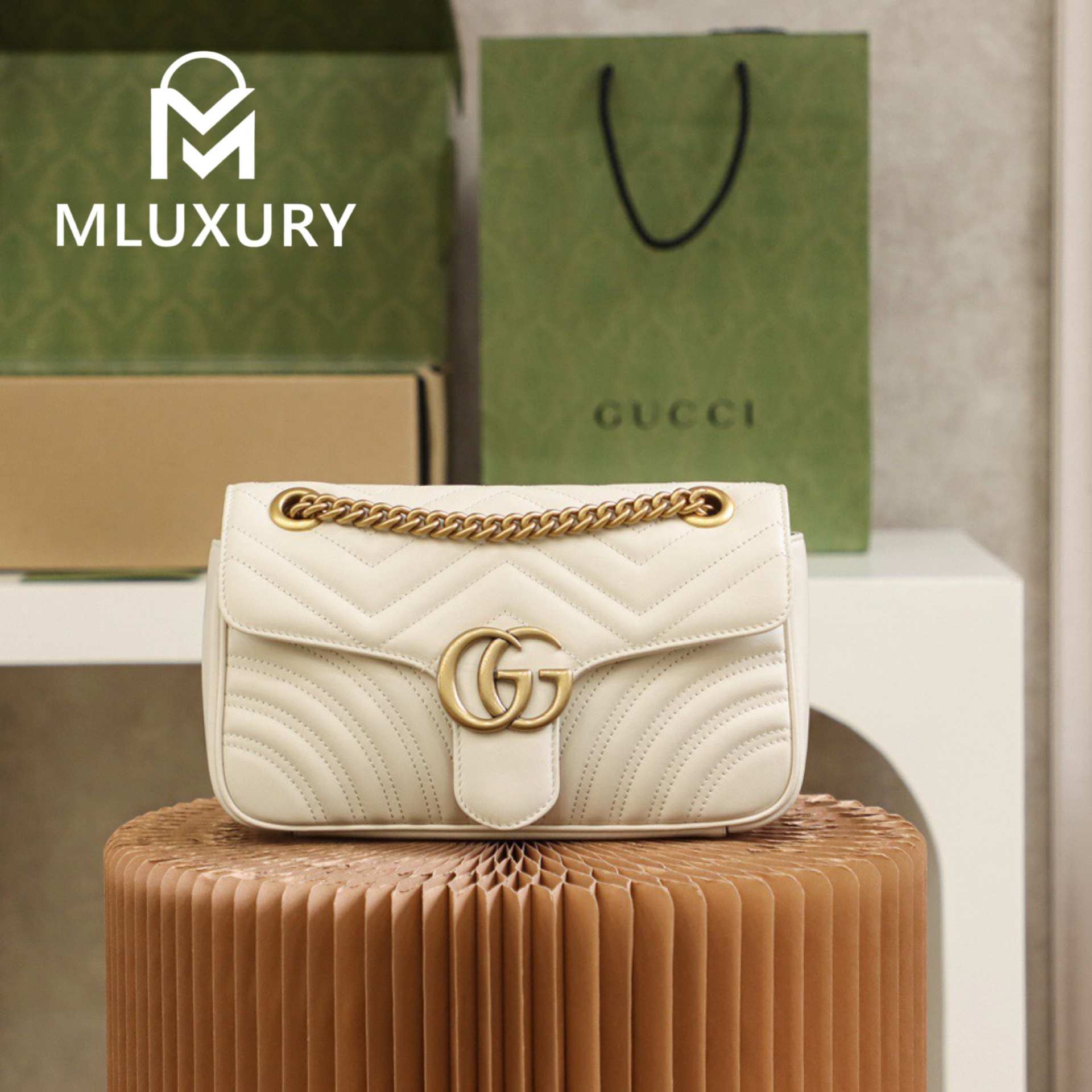 GUCCI Marmont 26, White