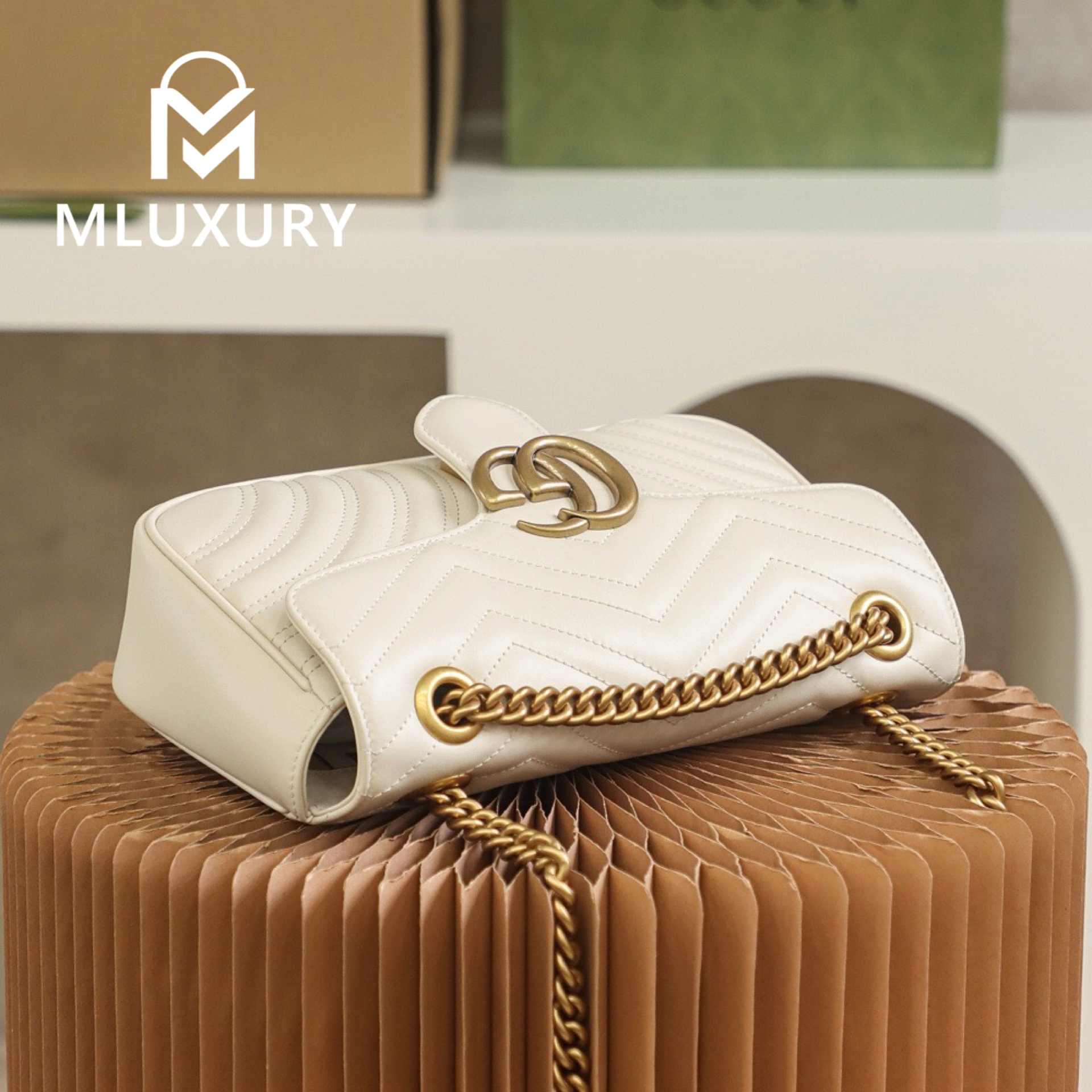 GUCCI Marmont 26, White