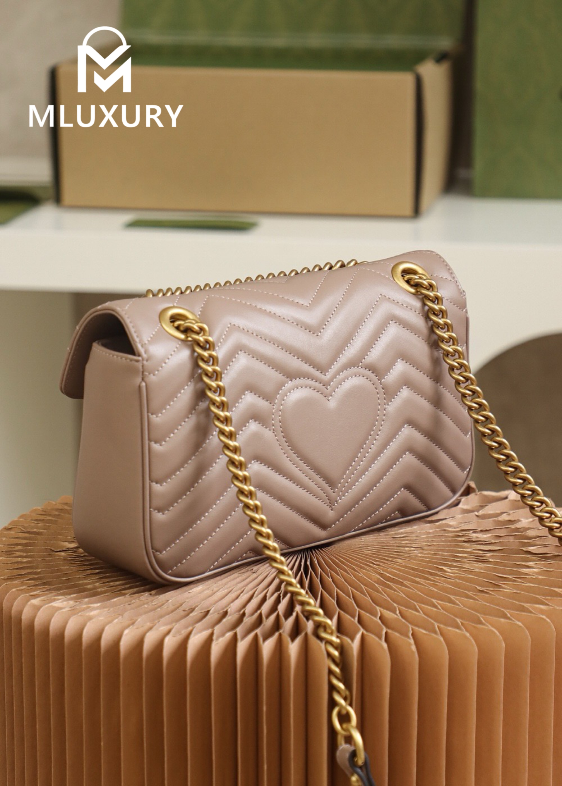 GUCCI Marmont 26, Apricot