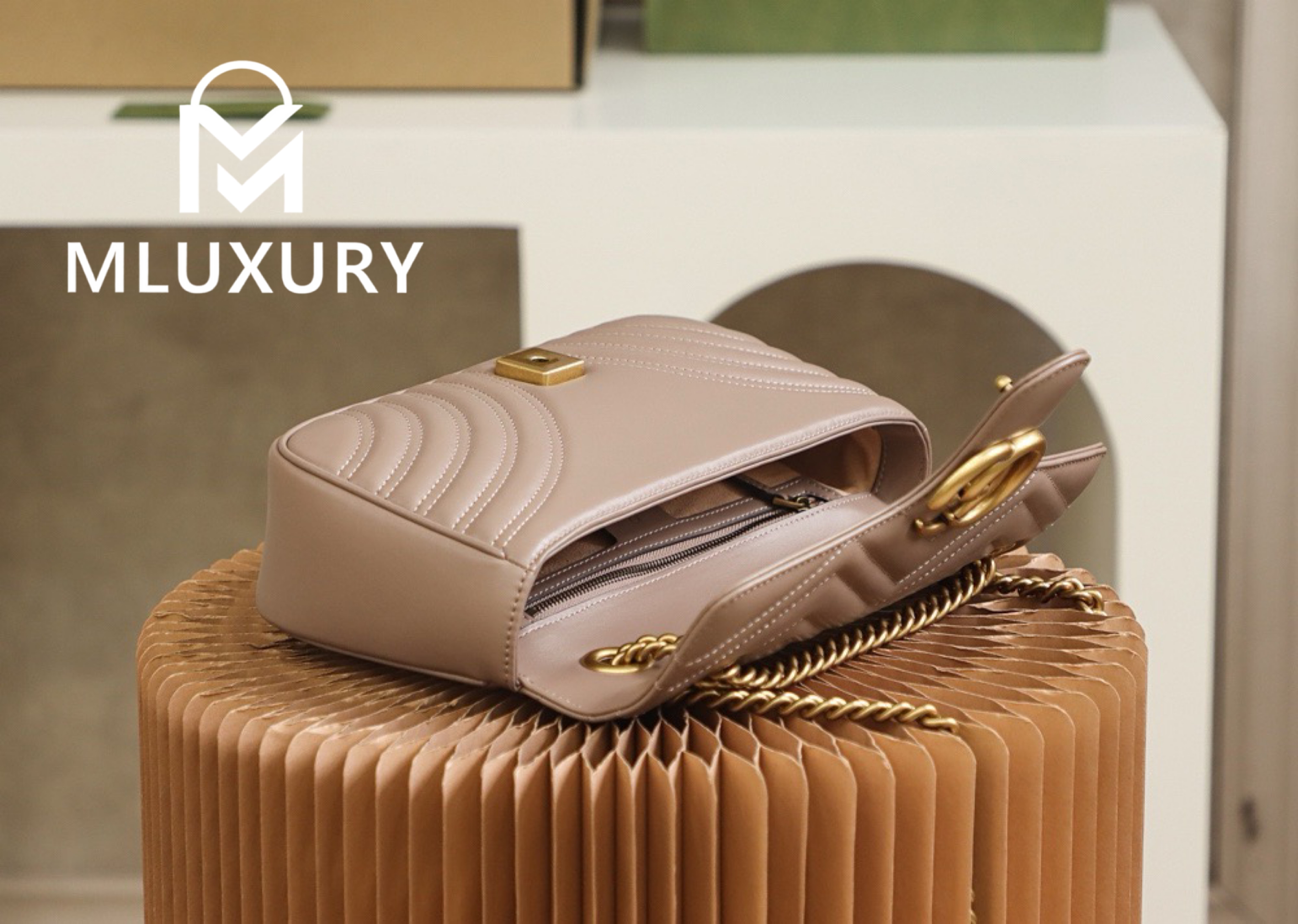 GUCCI Marmont 26, Apricot