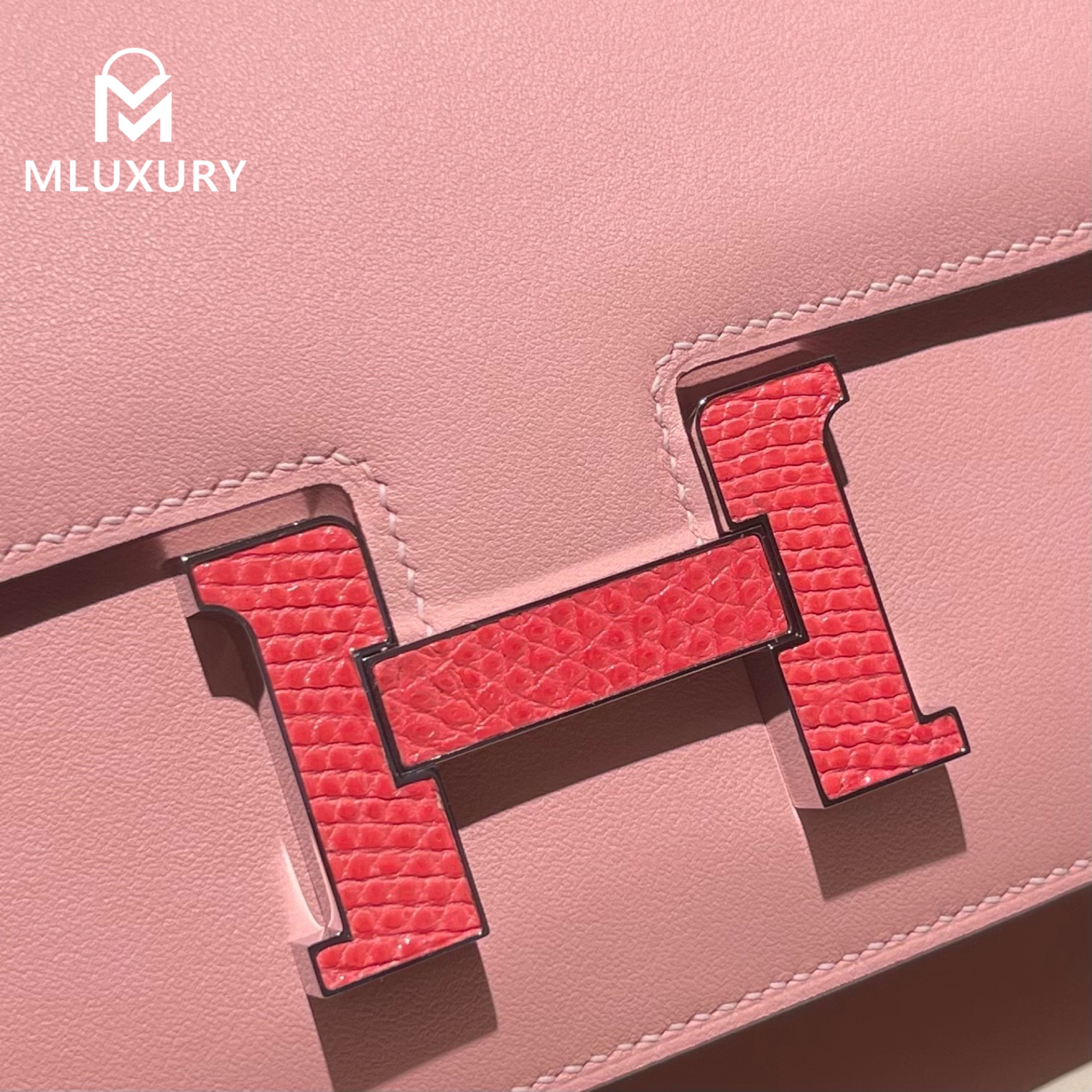 Hermès Constance 19 new flight attendant style with mirror, SW leather, 3Q cherry blossom pink with lizard buckle