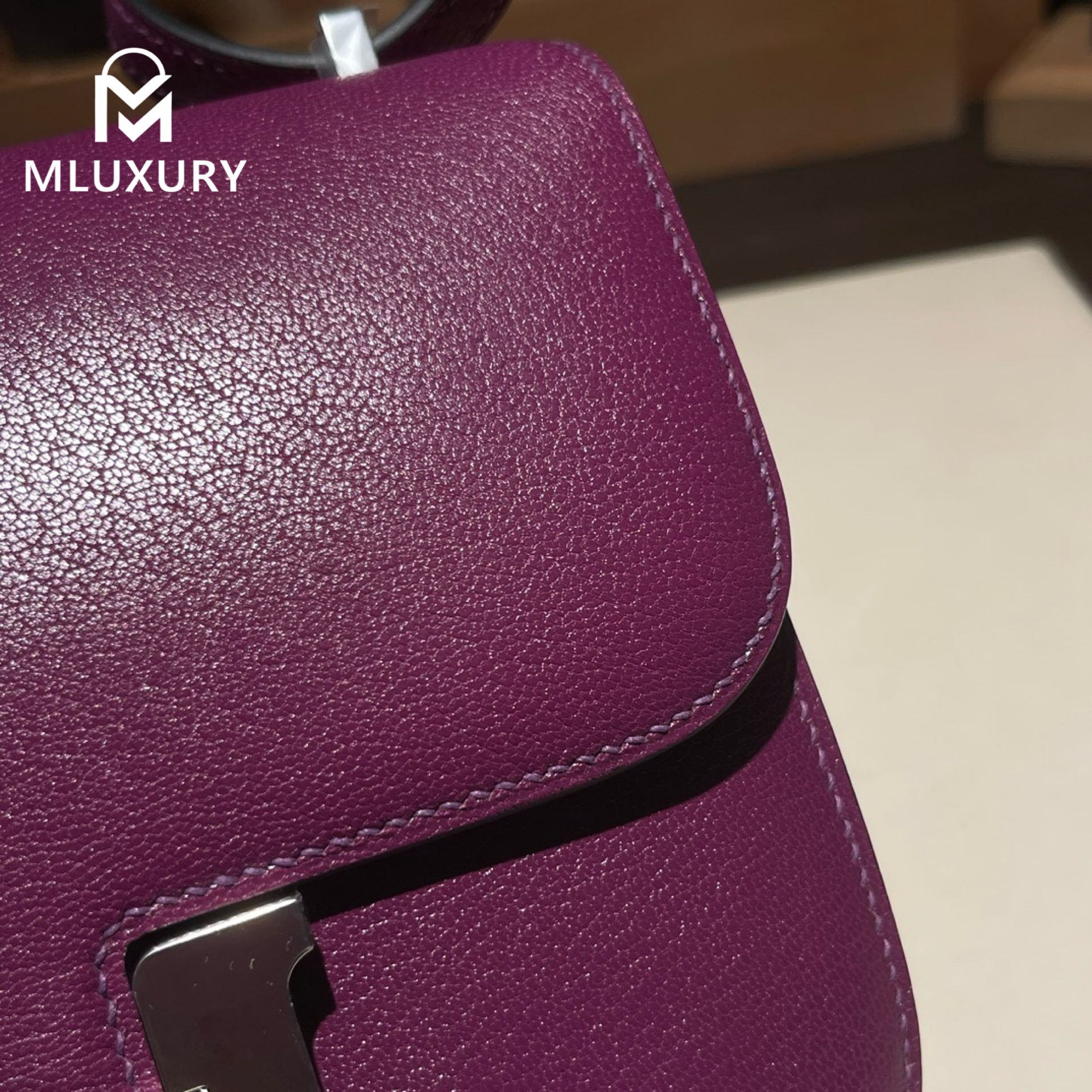 Hermès Constance 19 new flight attendant style with mirror, Genuine Chanklia goatskin leather, P9 anemone purple, Silver hardware