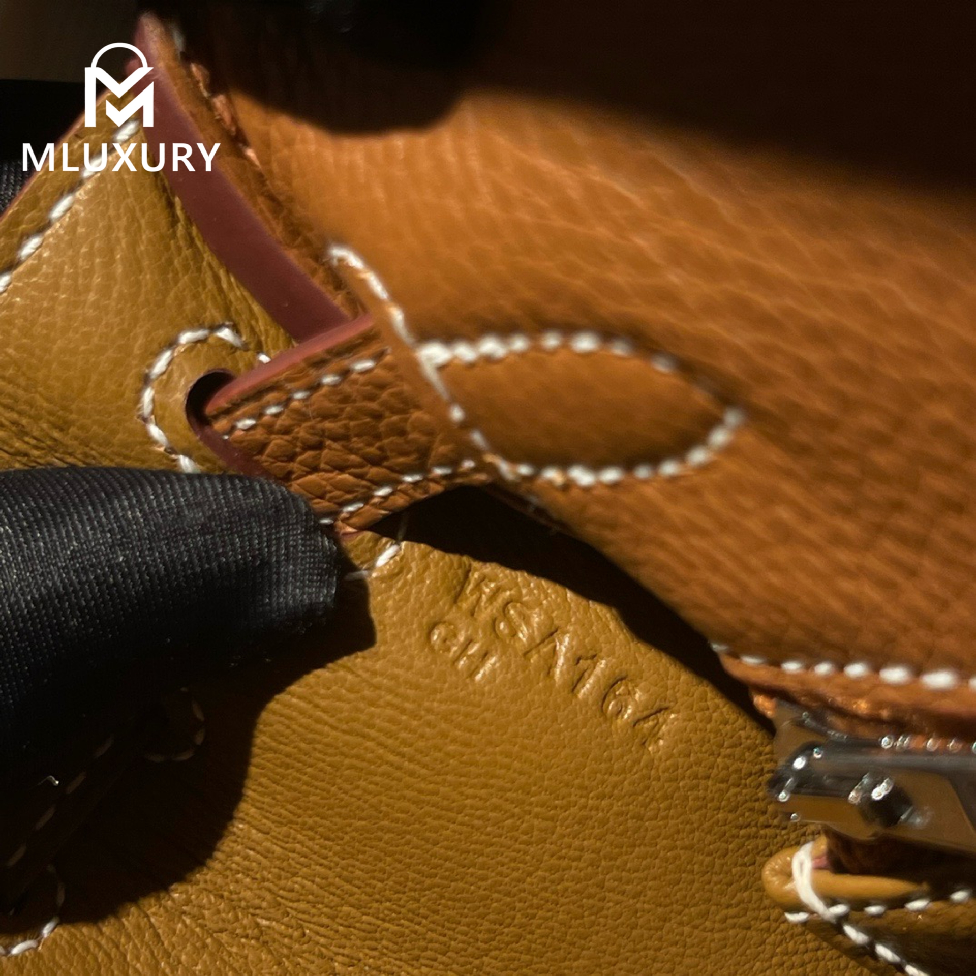 Hermès Kelly 25 Togo leather with inner stitching, Gold-brown, Silver hardware