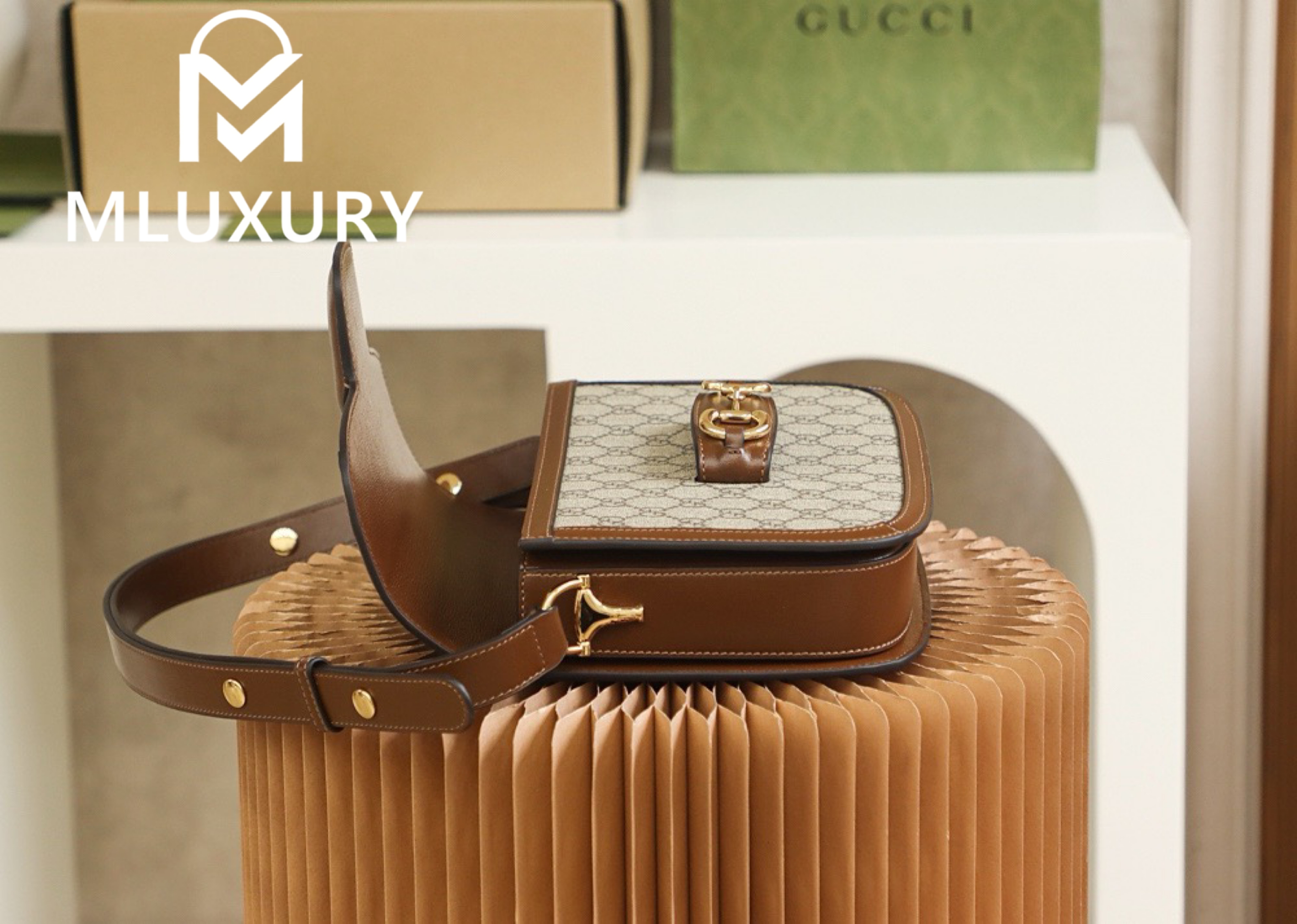 GUCCI Horsebit 1955 Saddle Bag
