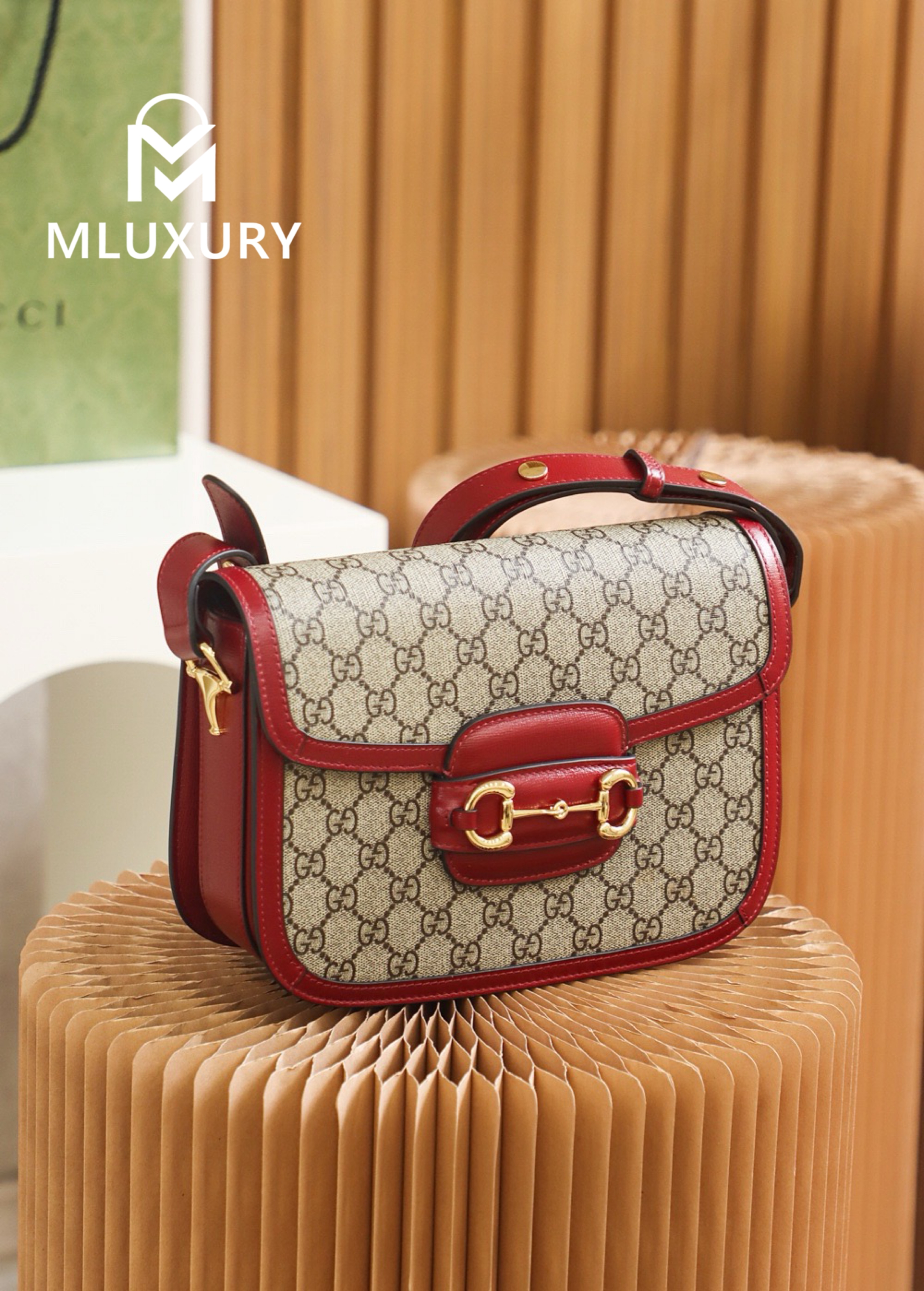 GUCCI Horsebit 1955 Saddle Bag