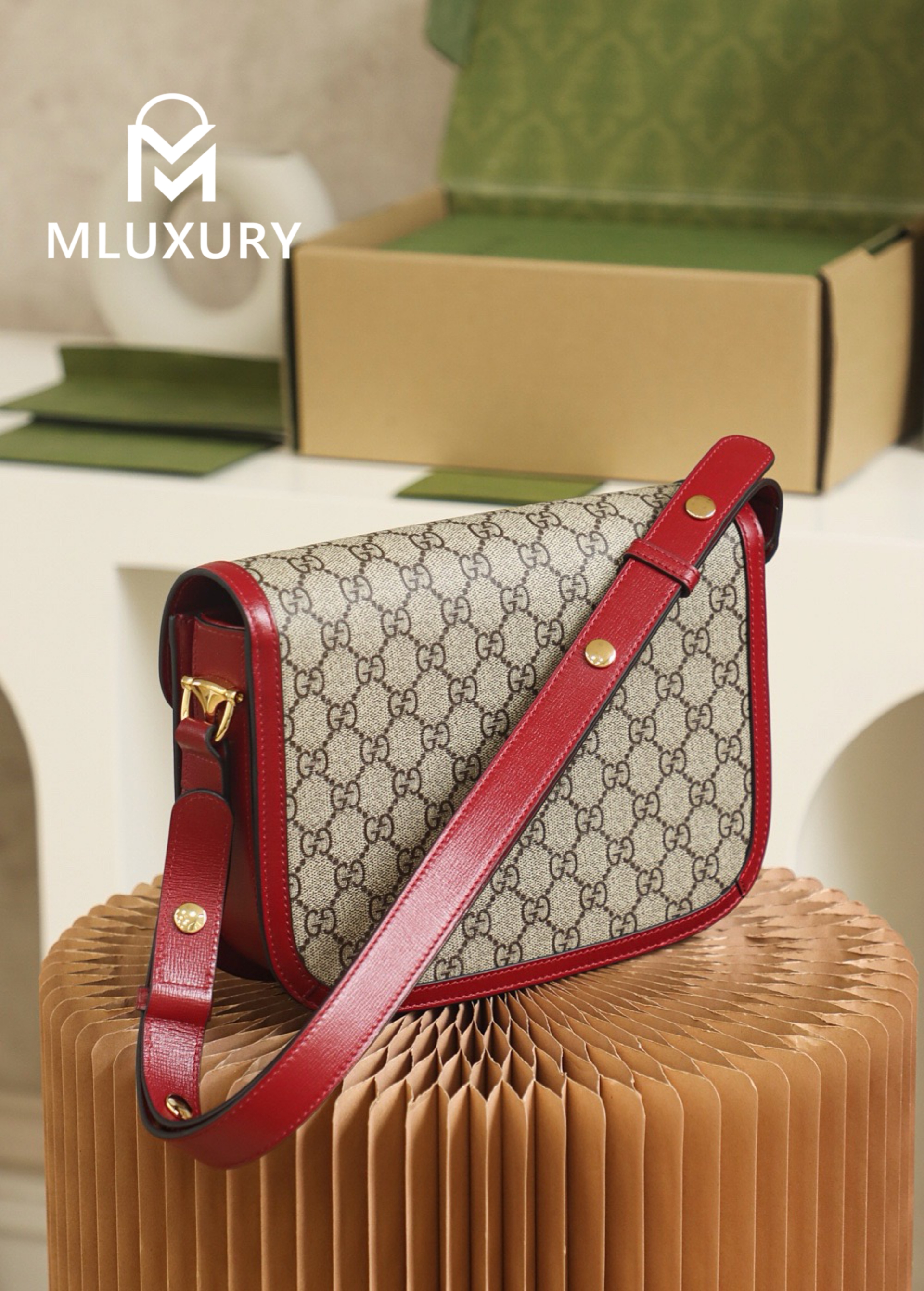 GUCCI Horsebit 1955 Saddle Bag