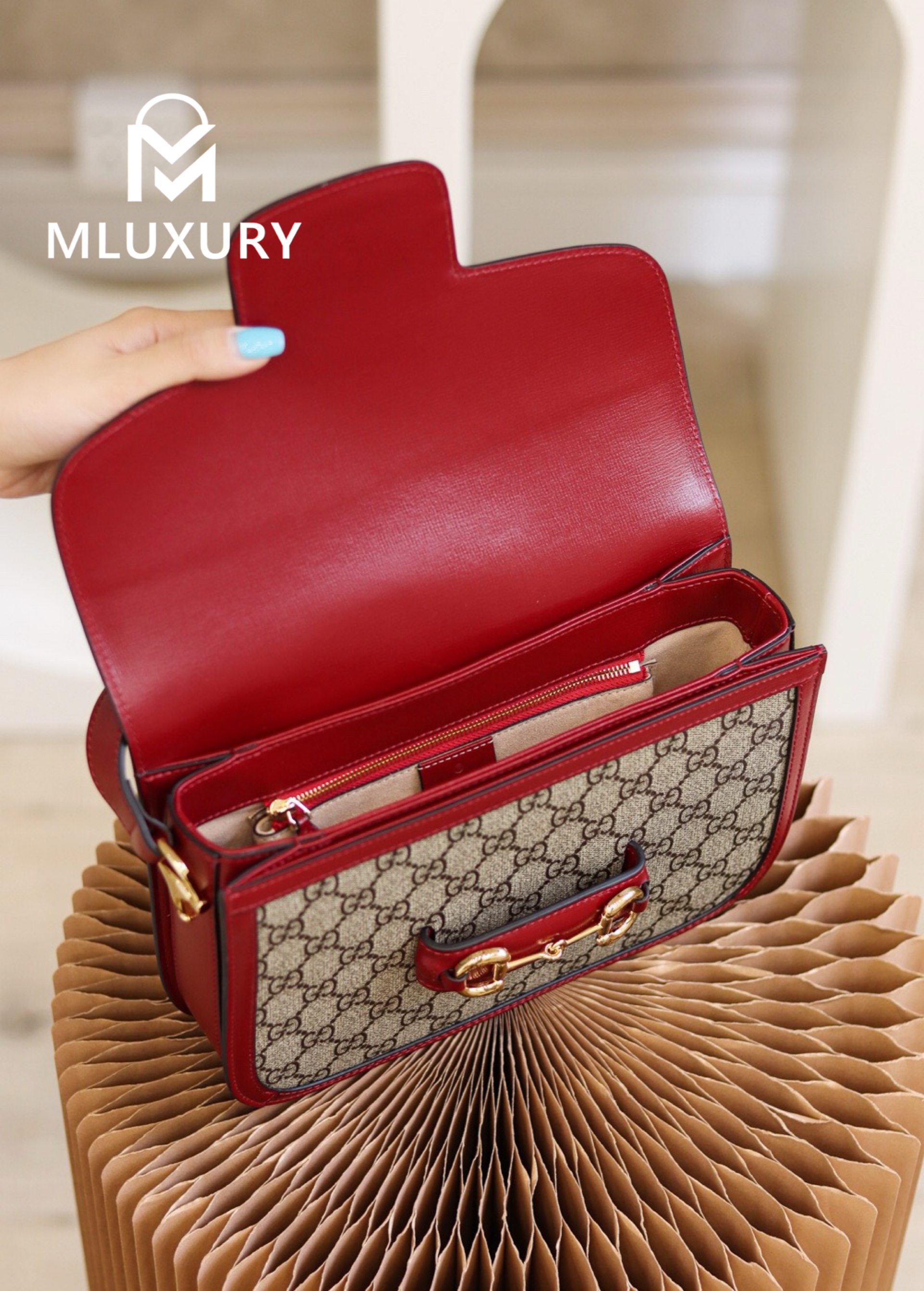 GUCCI Horsebit 1955 Saddle Bag