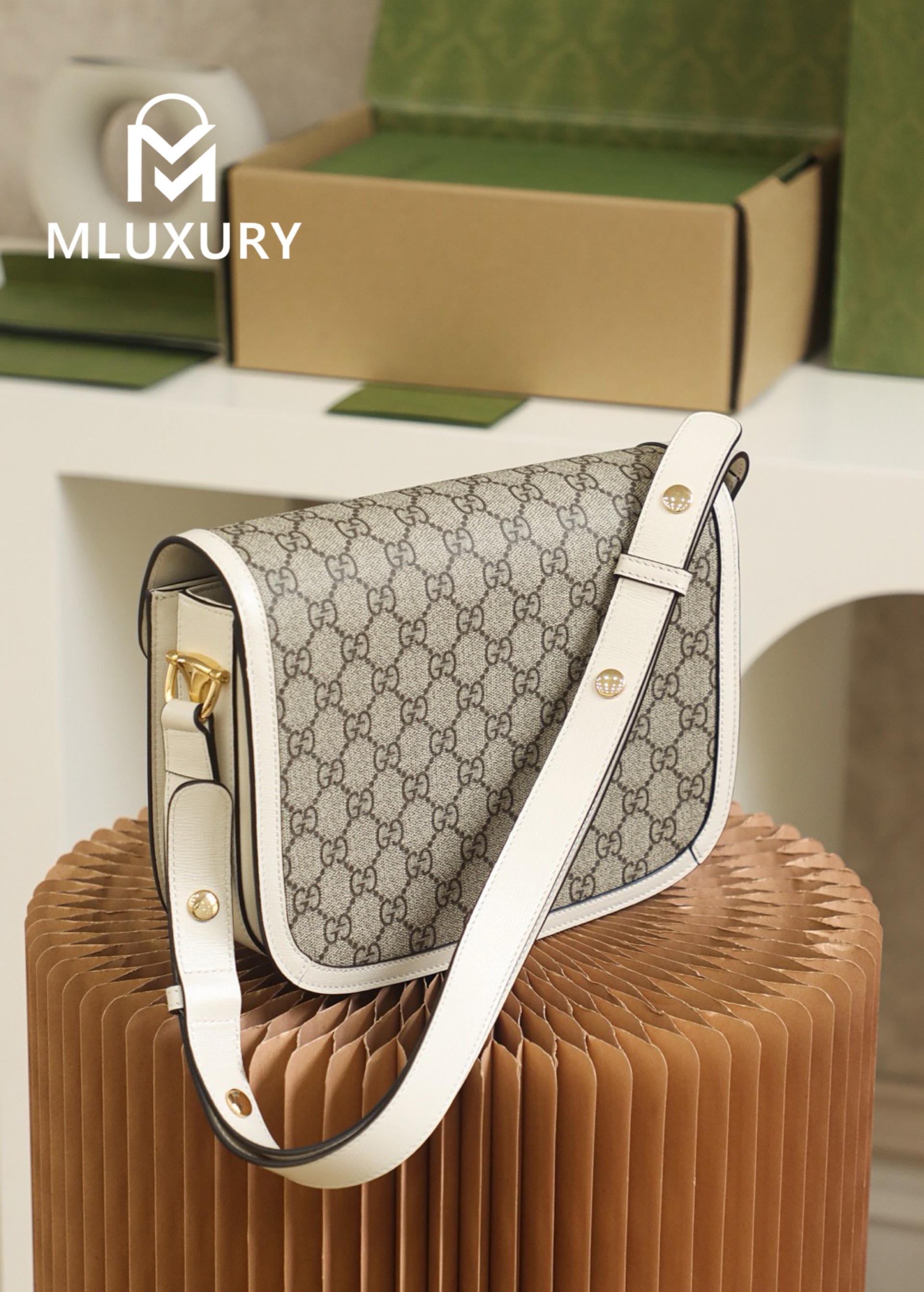 GUCCI Horsebit 1955 Saddle Bag