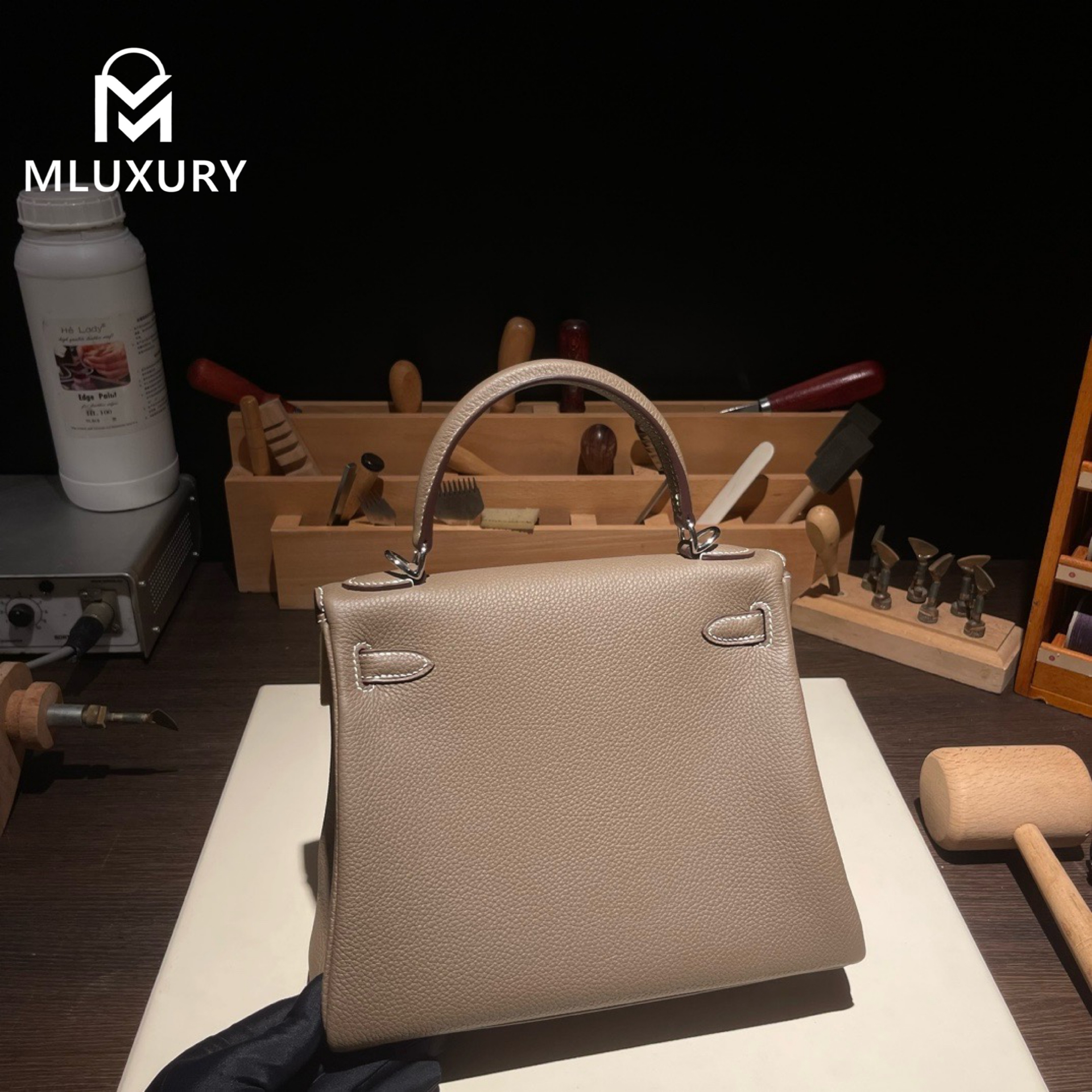 Hermès Kelly 25 Togo leather with inner stitching, Elephant grey, Silver hardware