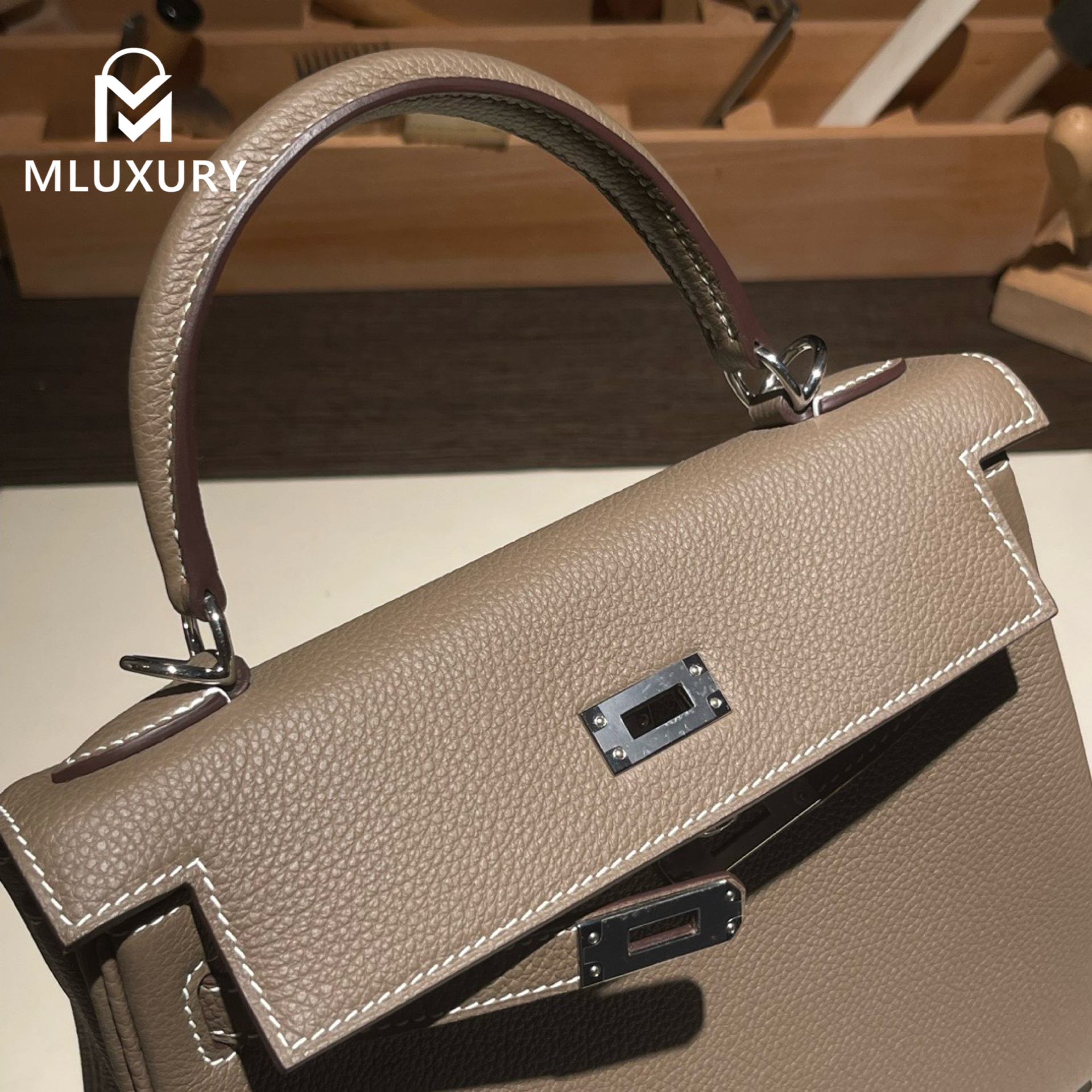 Hermès Kelly 25 Togo leather with inner stitching, Elephant grey, Silver hardware