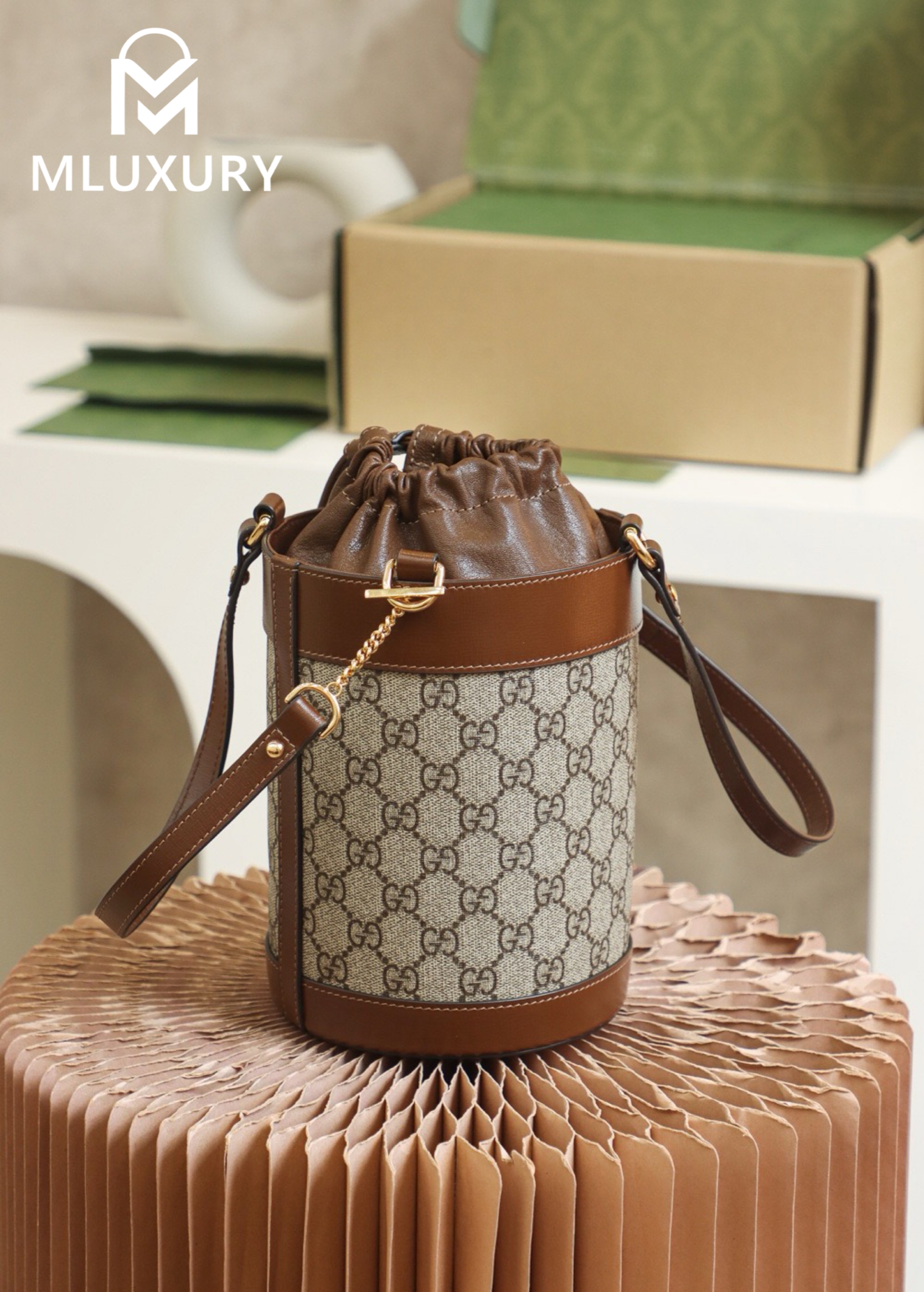 GUCCI Horsebit 1955 Bucket Bag, Authentic Leather
