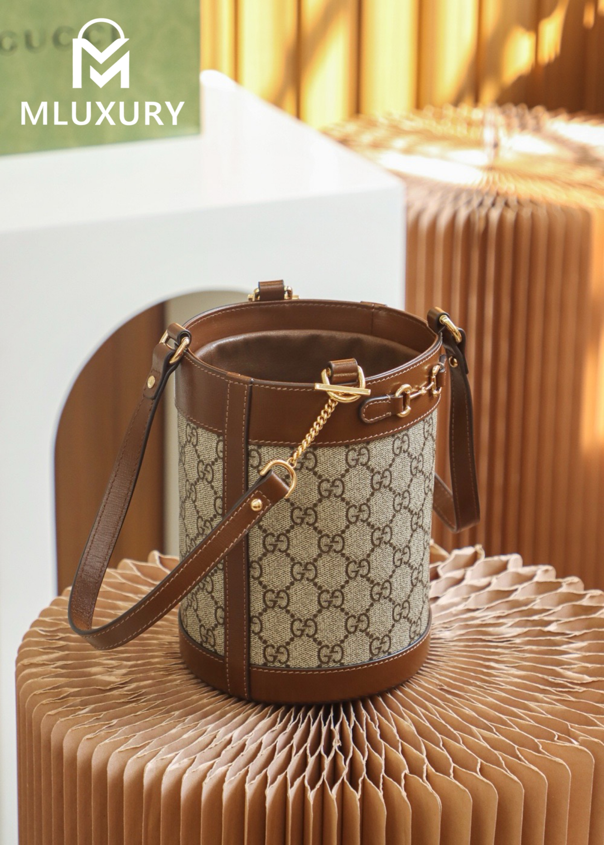 GUCCI Horsebit 1955 Bucket Bag, Authentic Leather