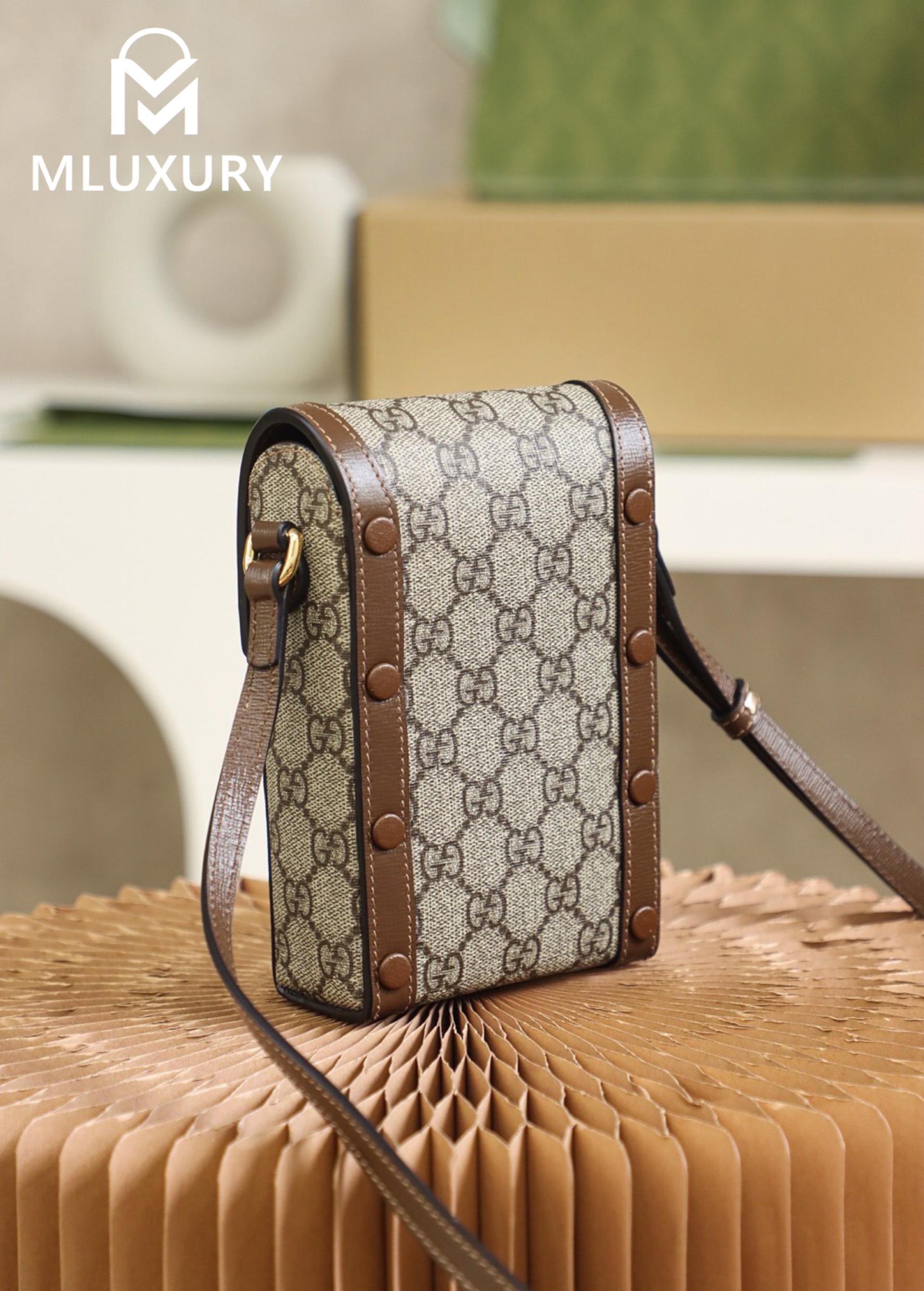 GUCCI Horsebit 1955 Phone Bag, Original Leather/Pure Brass Hardware