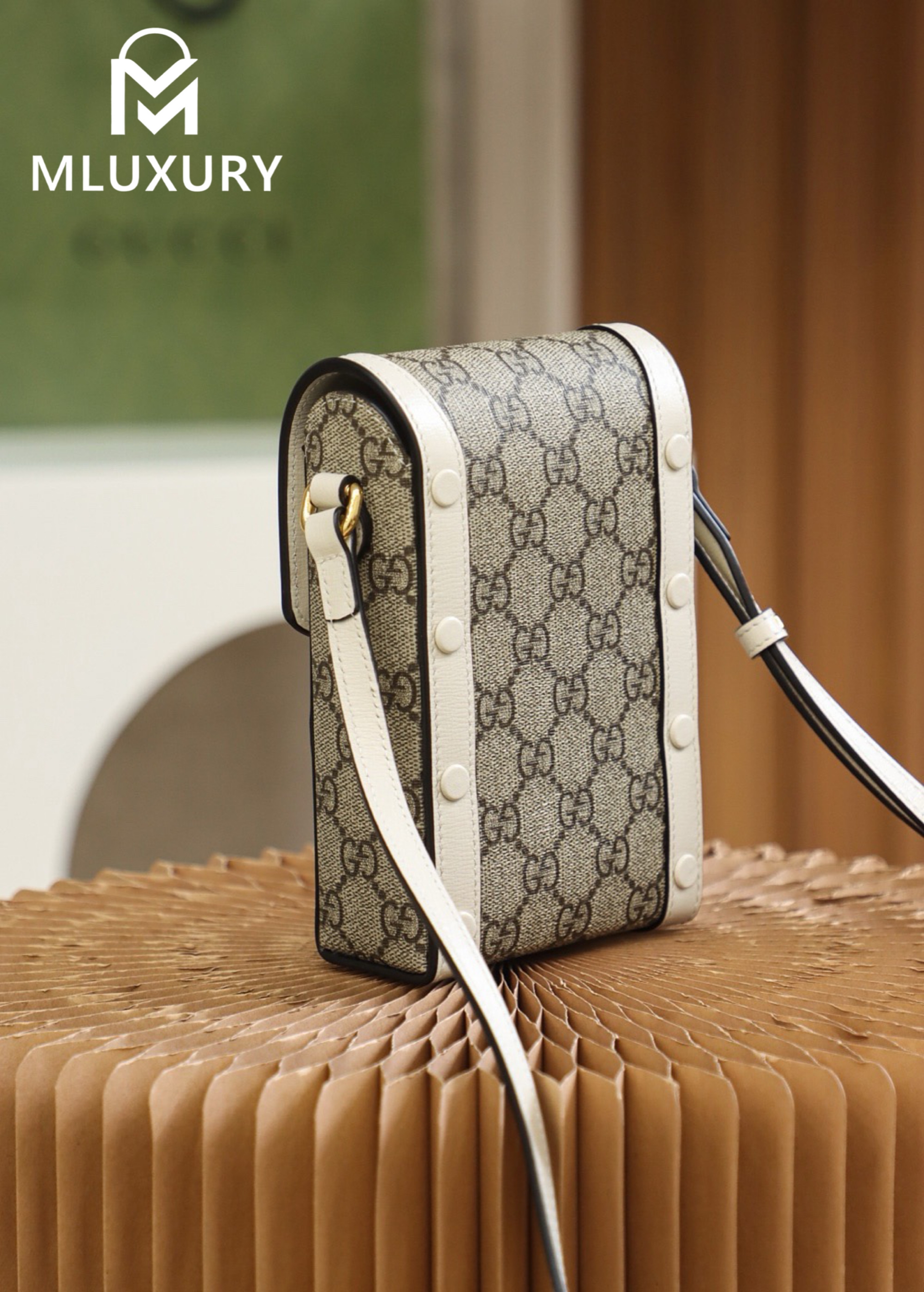 GUCCI Horsebit 1955 Phone Bag, Original Leather/Pure Brass Hardware
