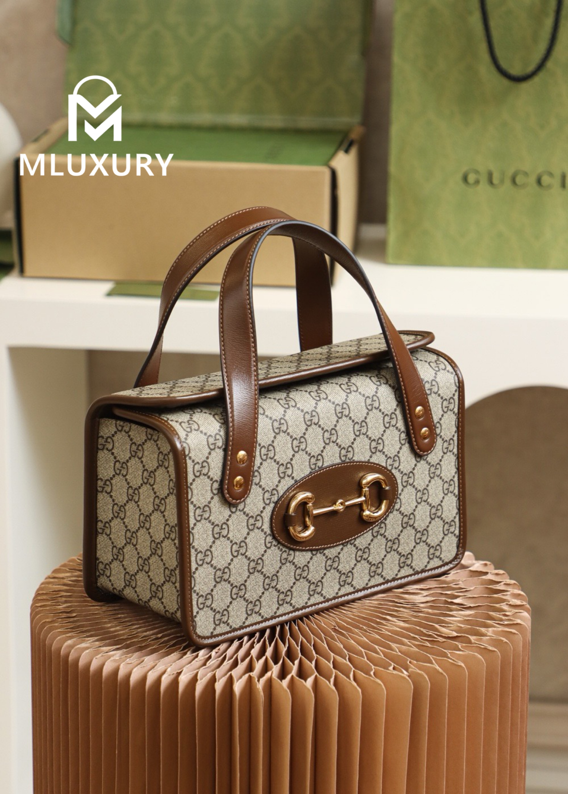 GUCCI Horsebit 1955 Original Leather Small Square Bag with Horsebit Logo