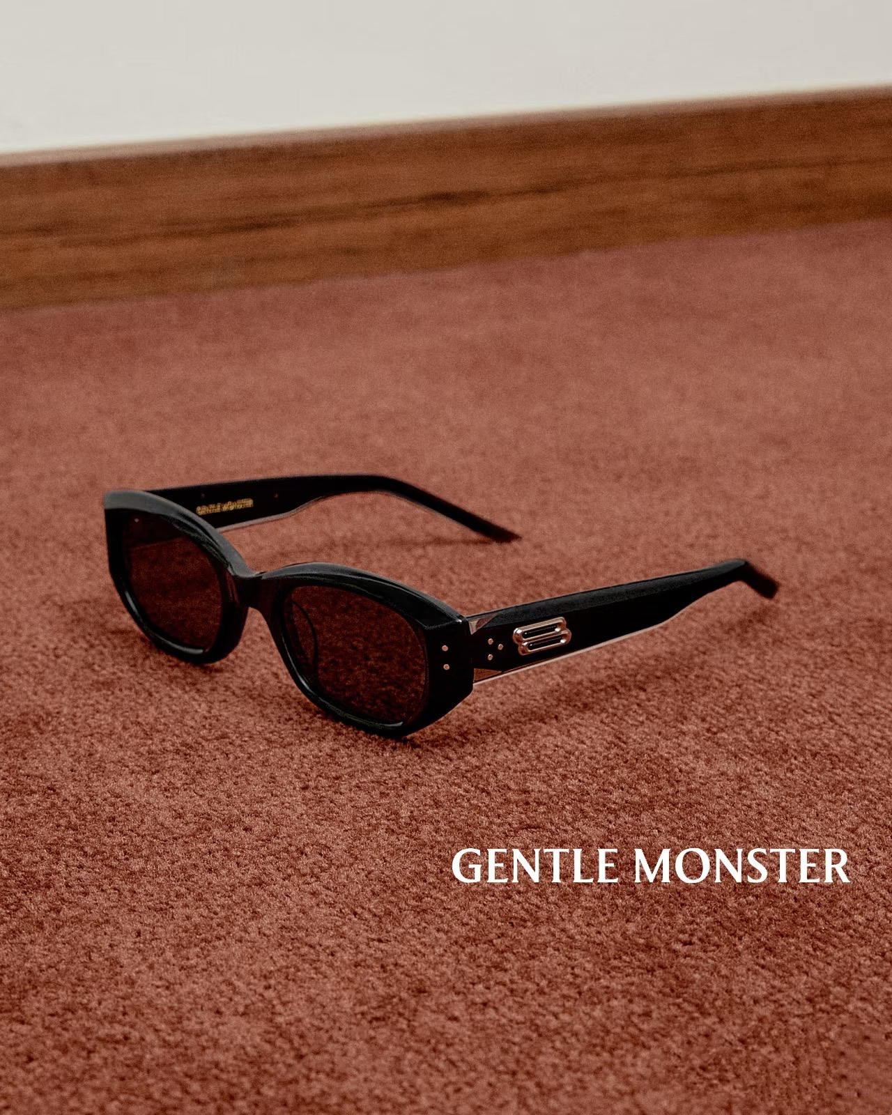 GENTLE MONSTER