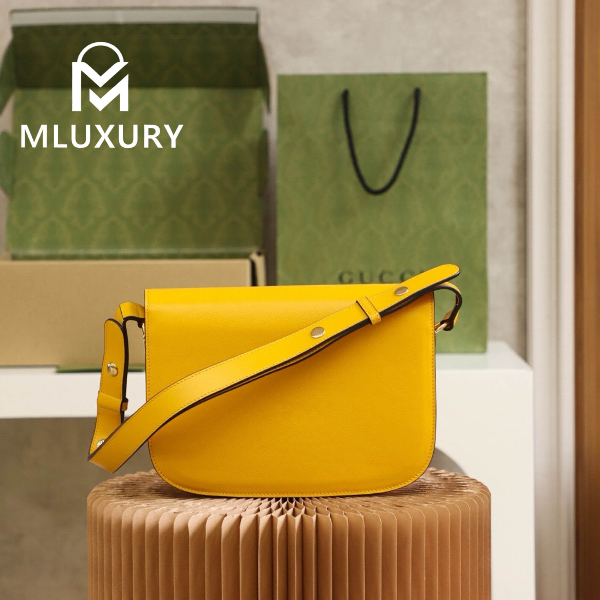GUCCI Horsebit 1955 Saddle Bag, Authentic Leather, Yellow