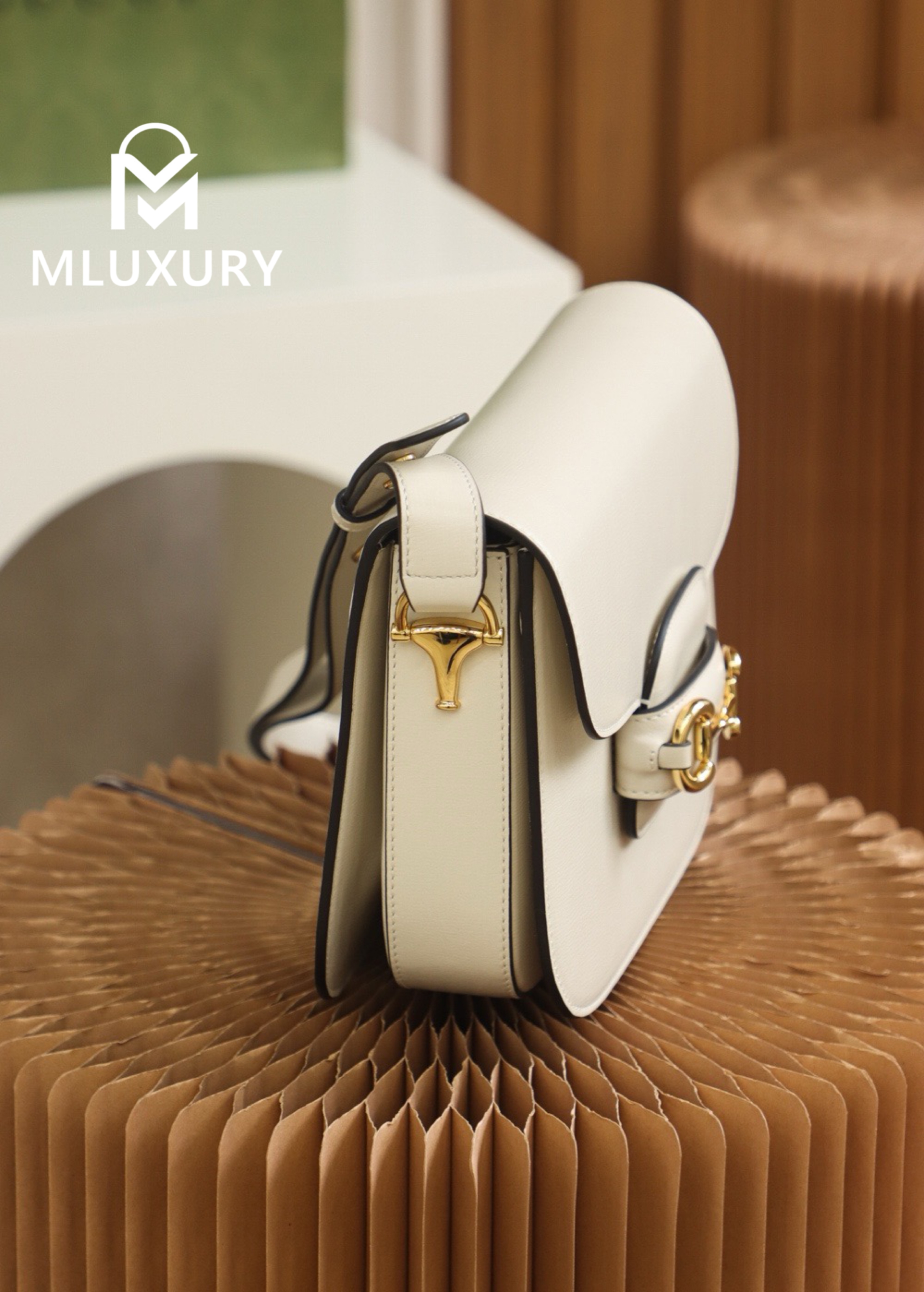 GUCCI Horsebit 1955 Saddle Bag, Authentic Leather, White