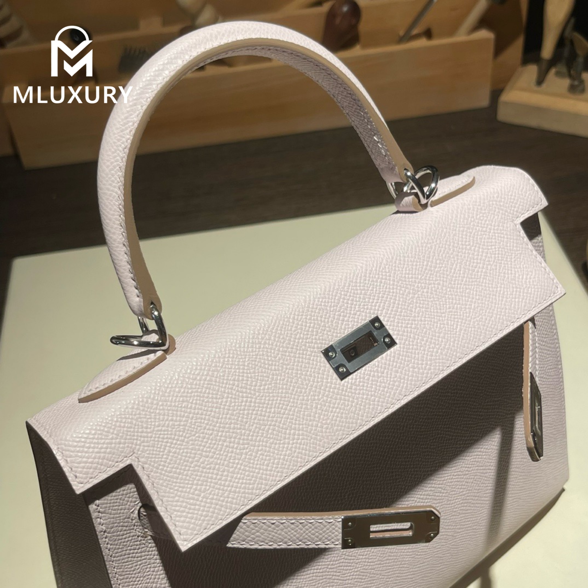 Hermès Kelly 25, Epsom leather exterior, 09 Dreamy Pink-Purple, silver hardware