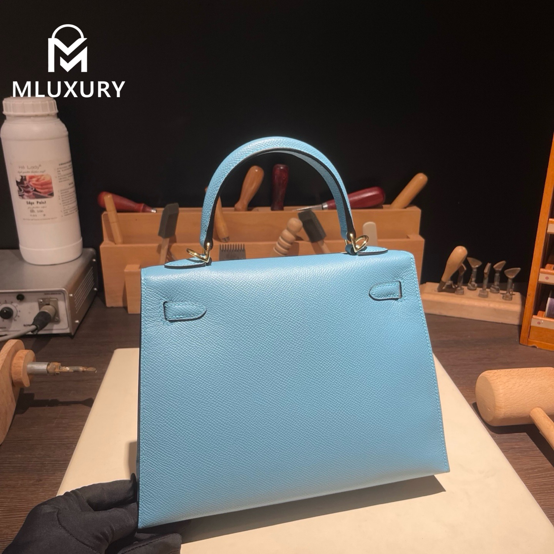 Hermès Kelly 25, Epsom leather exterior, P3 Northern Blue, gold hardware