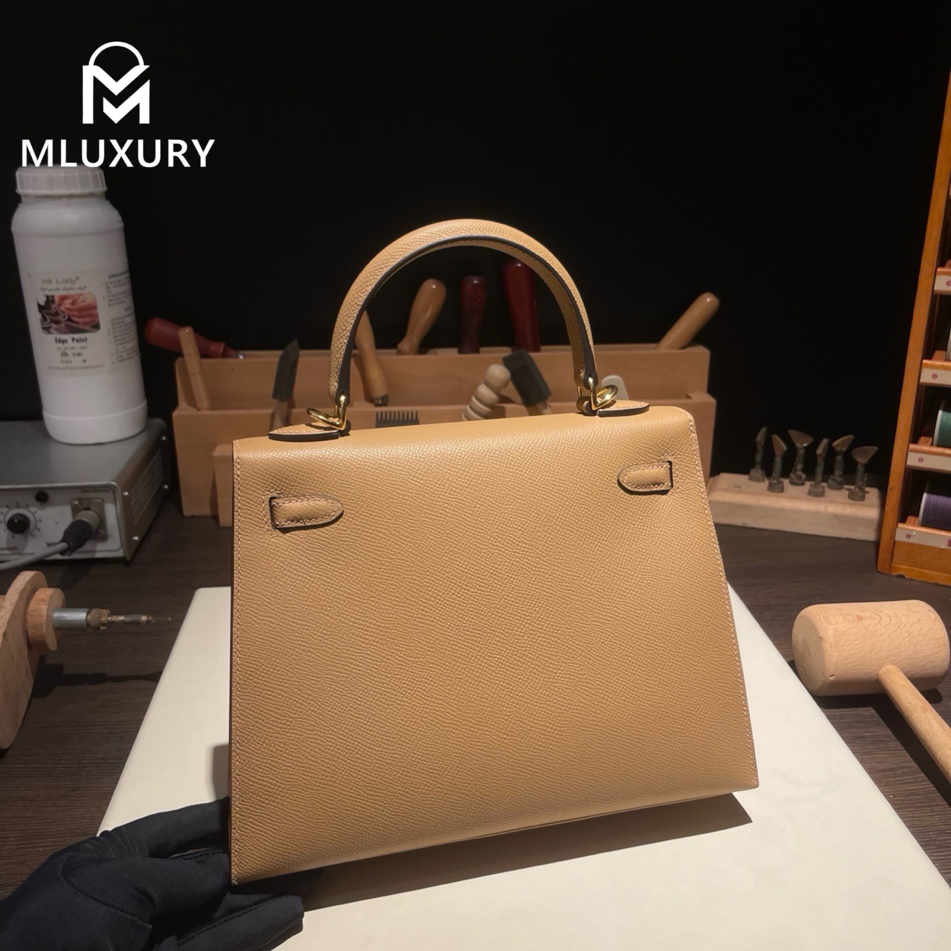 Hermès Kelly 25, Epsom leather, Milk tea color, Gold hardware